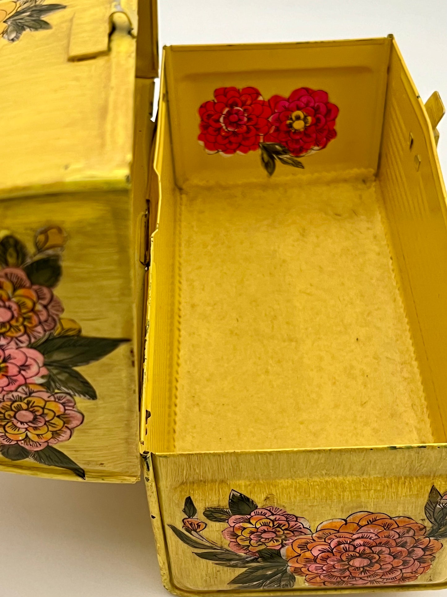 FOLK ART 1960s DECOUPAGE LUNCH BOX/PURSE