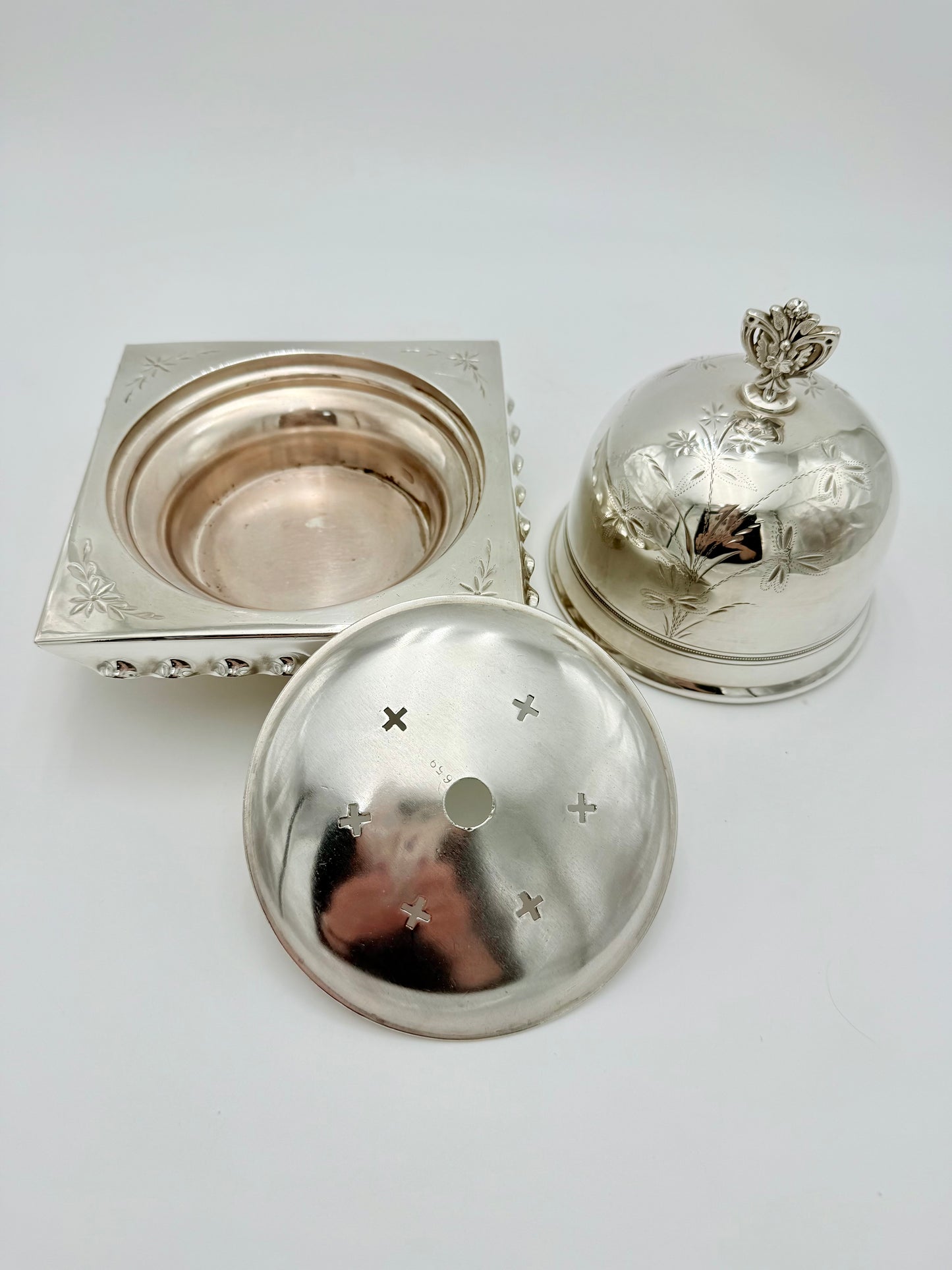 Antique W. M. Rogers Silver Plated Caviar or Butter Serving Dish with Ice Compartment, 1886