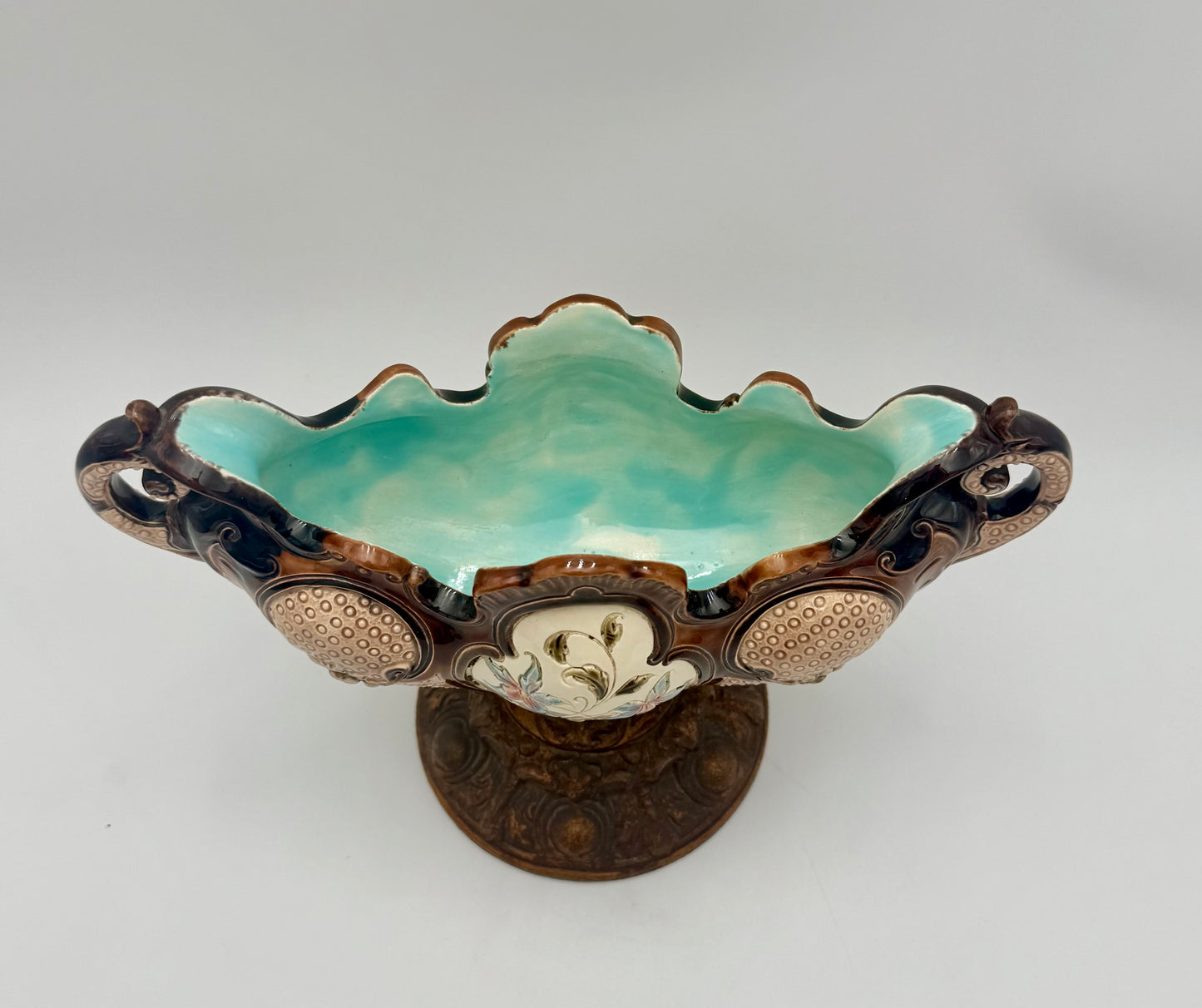 ANTIQUE FRENCH MAJOLICA JARDINIERE CENTERPIECE, LATE 1800s