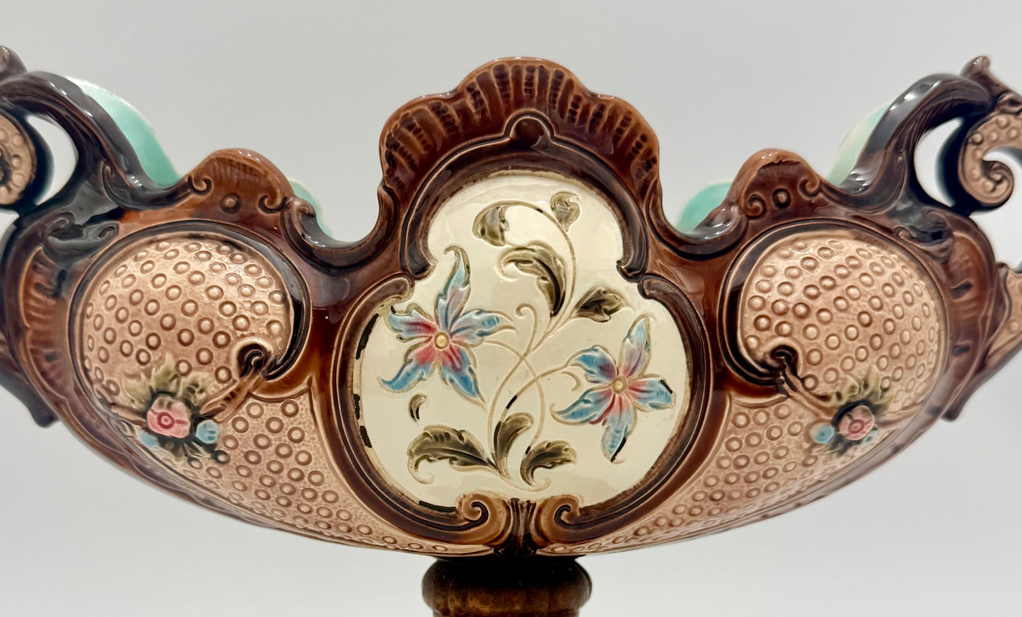 ANTIQUE FRENCH MAJOLICA JARDINIERE CENTERPIECE, LATE 1800s