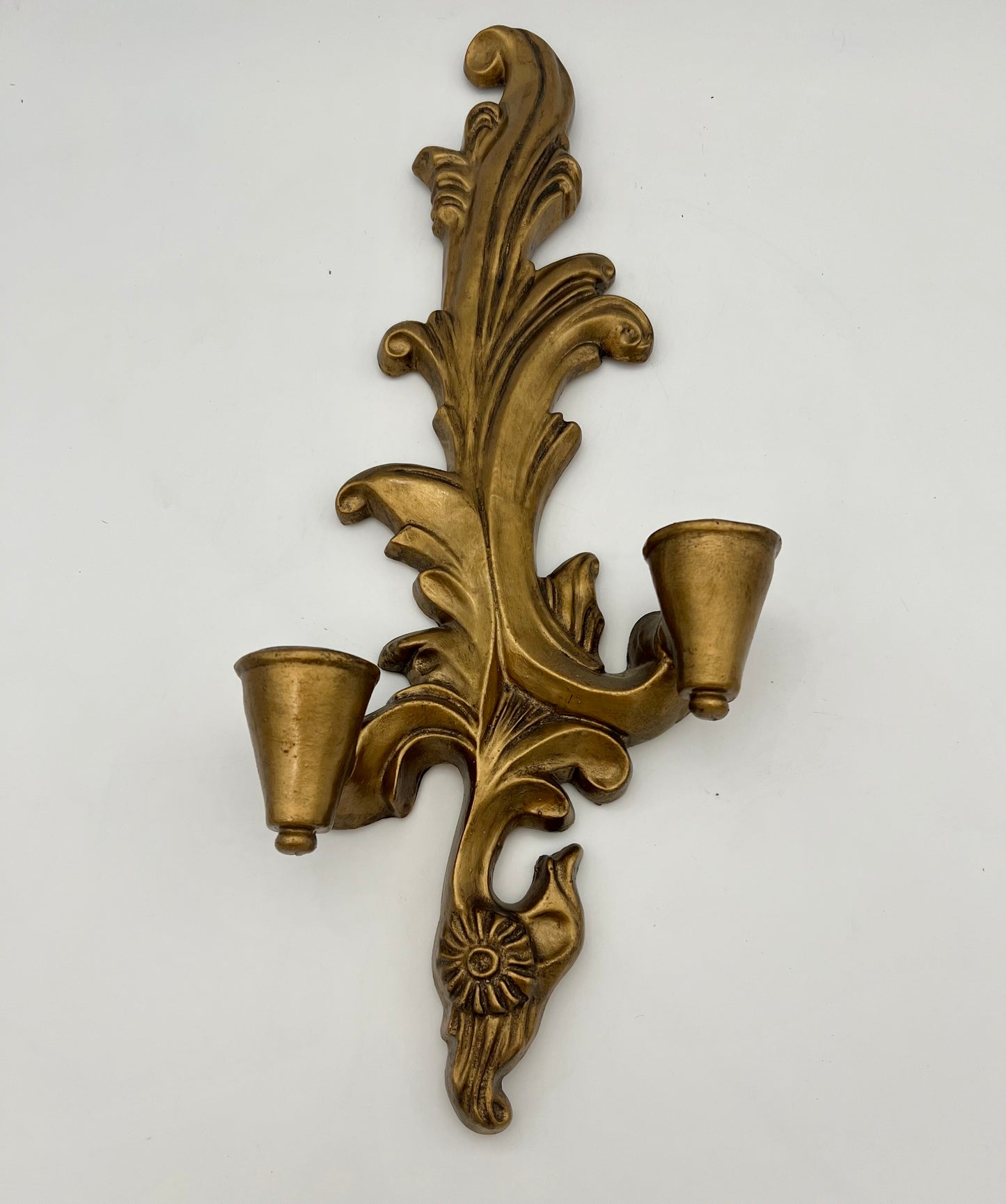 MIDCENTURY WOOD GILT 2 ARM WALL CANDLE SCONCE