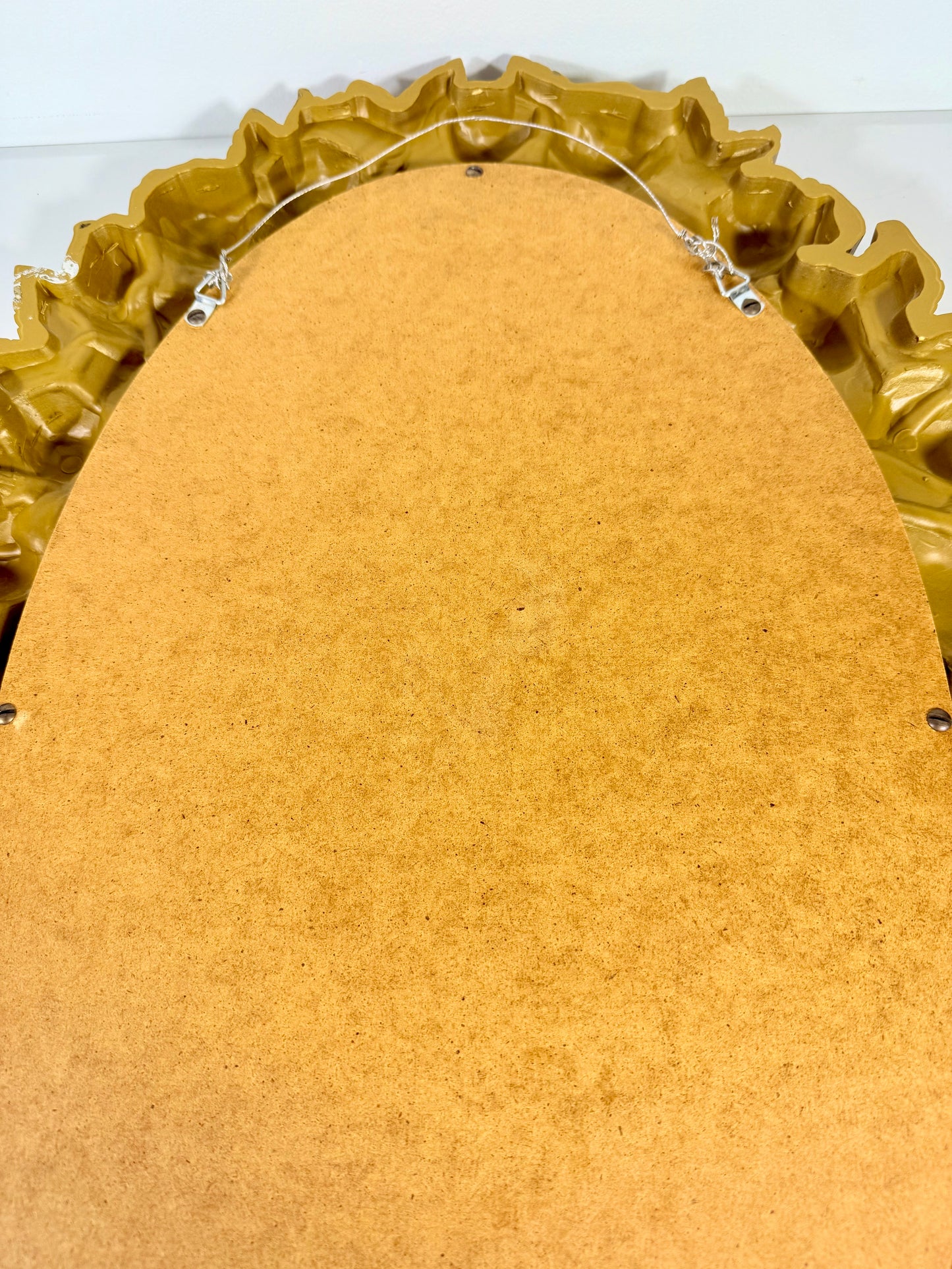 VINTAGE 1970s ORNATE ROSE OVAL MIRROR