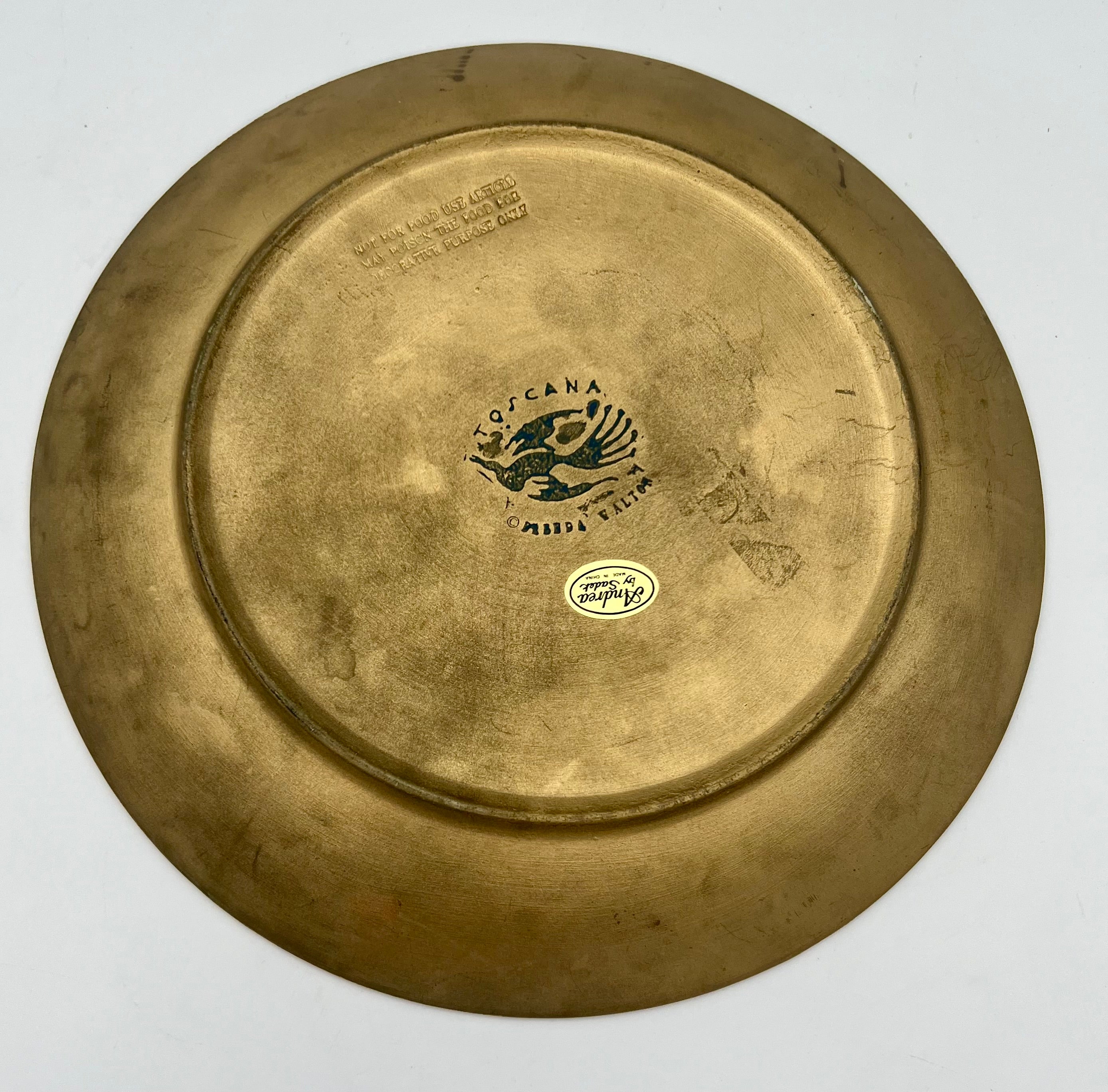 TOSCANA ITALY HAND-PAINTED BIRD AND BOTANICAL DECORATIVE PLATE — IMPORTED BY SCULLY & SCULLY