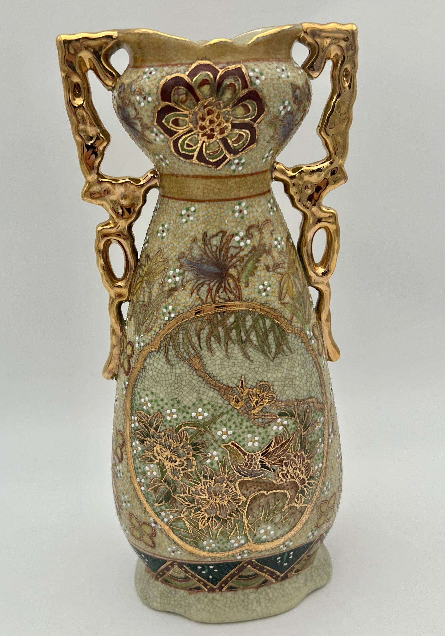 ANTIQUE JAPANESE SATSUMA VASE