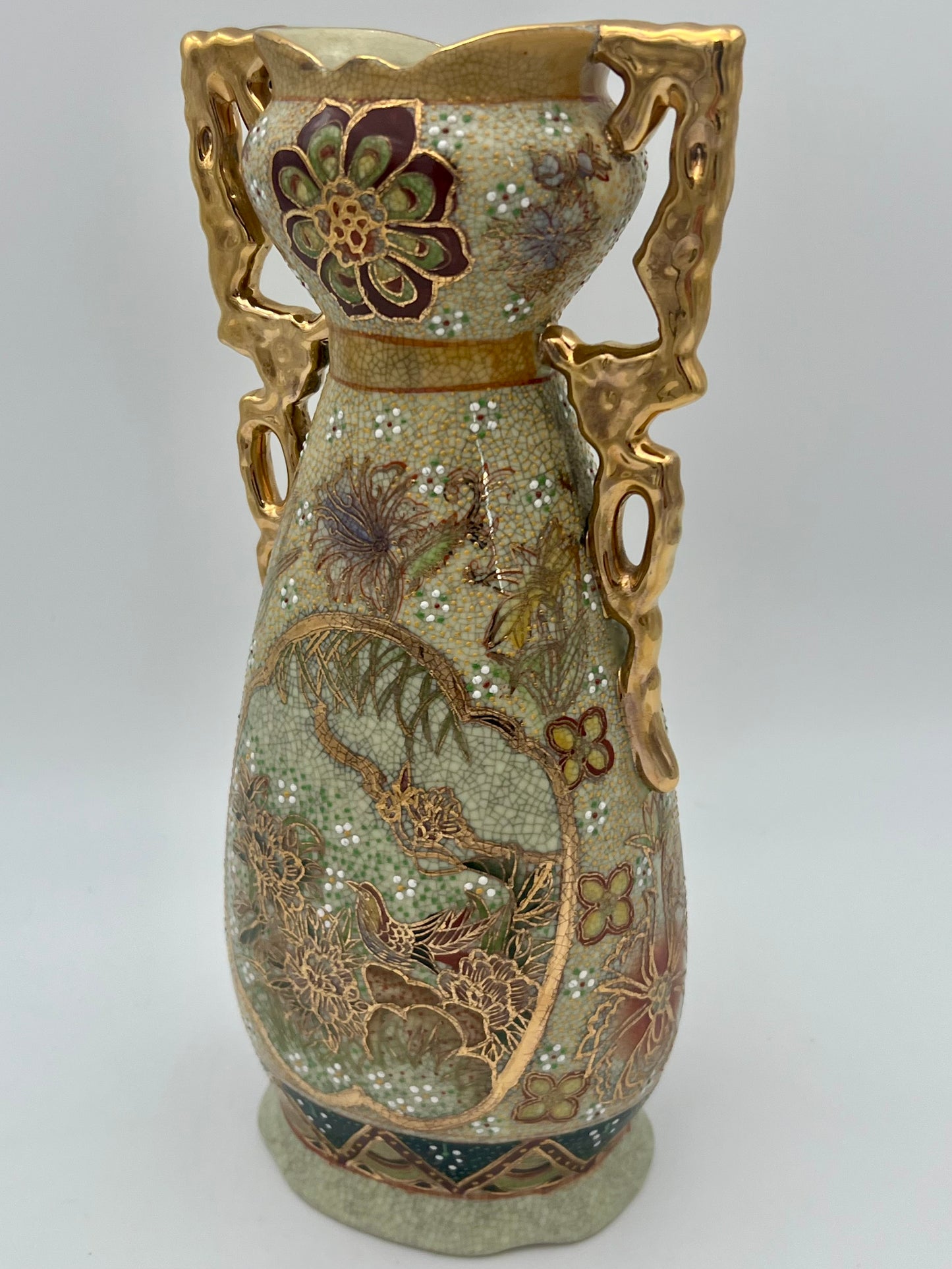 ANTIQUE JAPANESE SATSUMA VASE