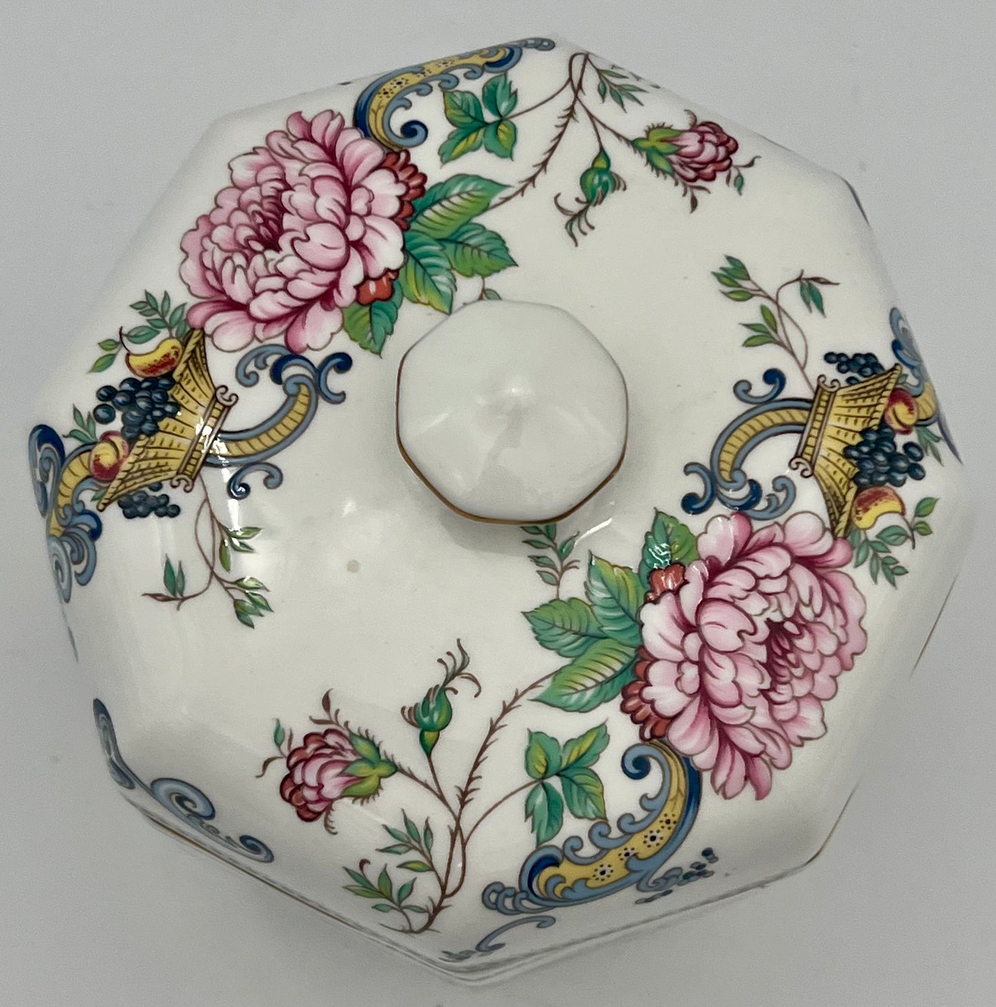VINTAGE CROWN STAFFORDSHIRE CHELSEA MANOR BOWL WITH LID