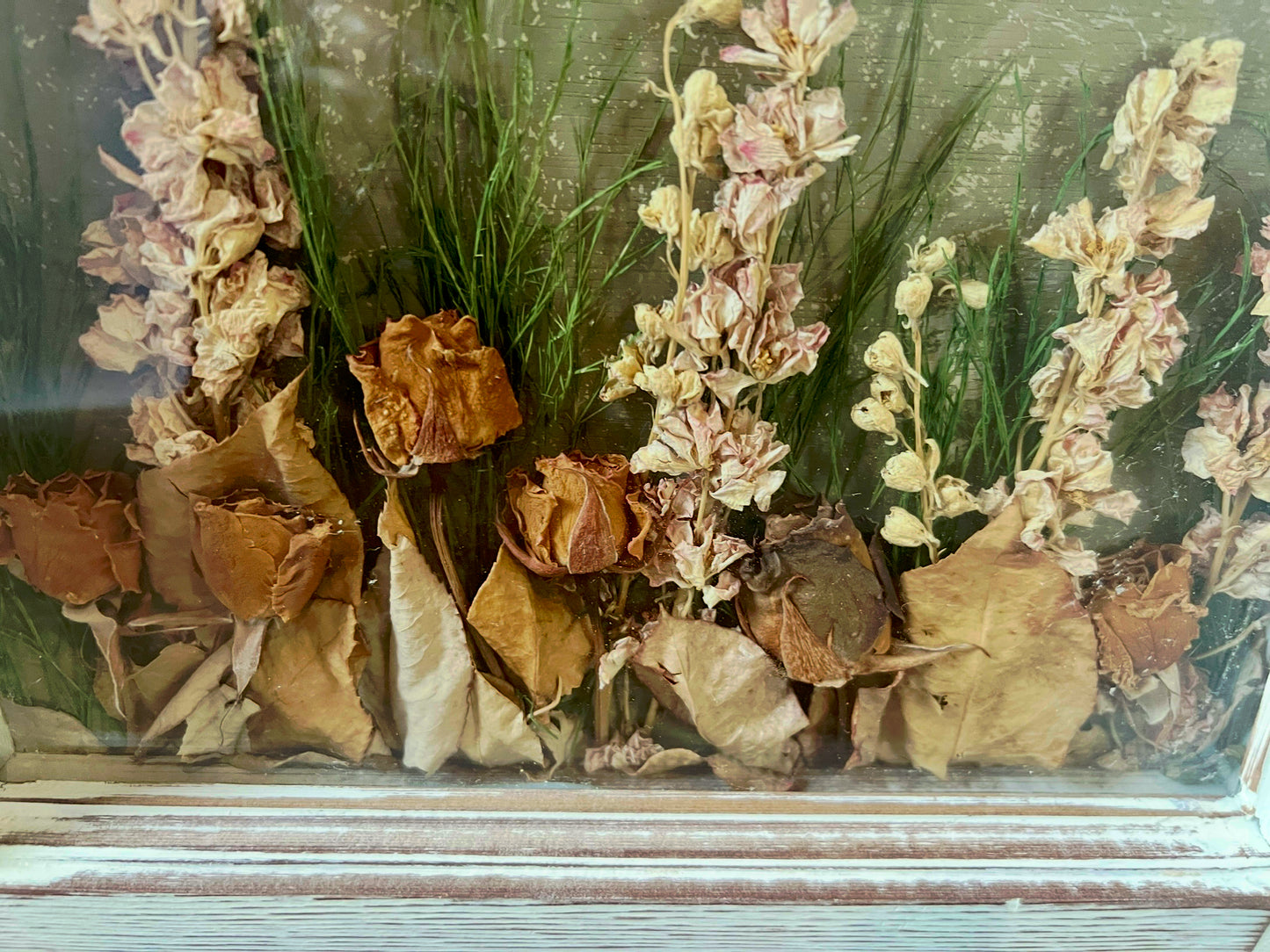 BOHO DRIED FLORAL DOUBLE PANE WALL HANGING