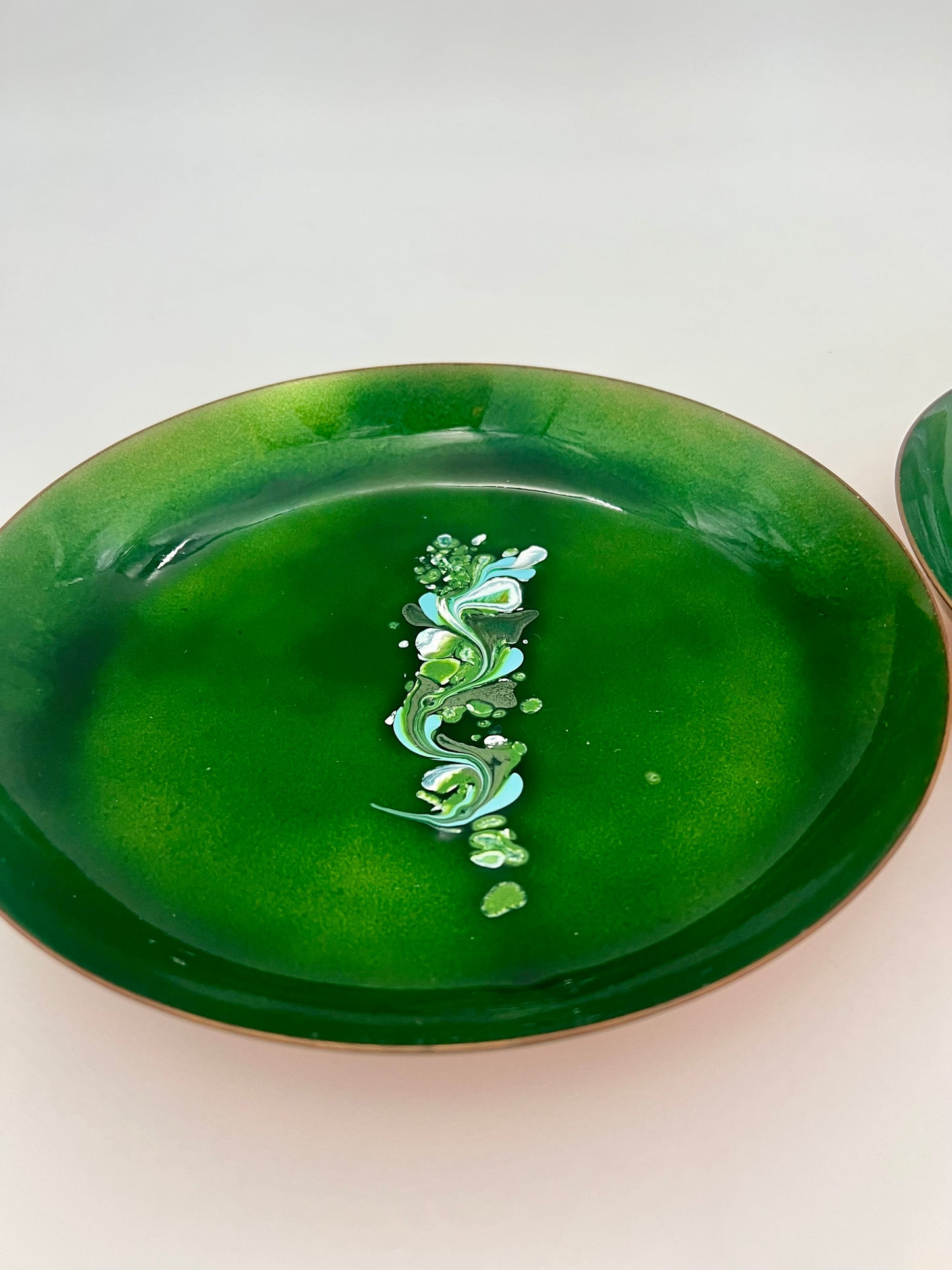 PAIR OF MIDCENTURY SIGNED STATHAM COPPER ART PLATES