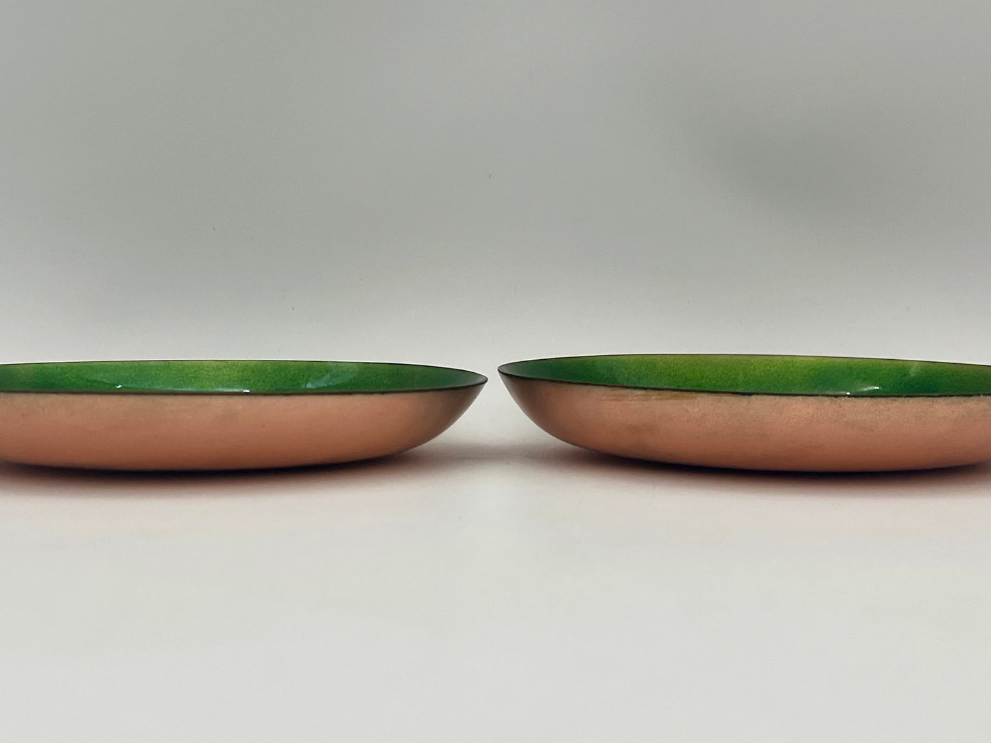 PAIR OF MIDCENTURY SIGNED STATHAM COPPER ART PLATES