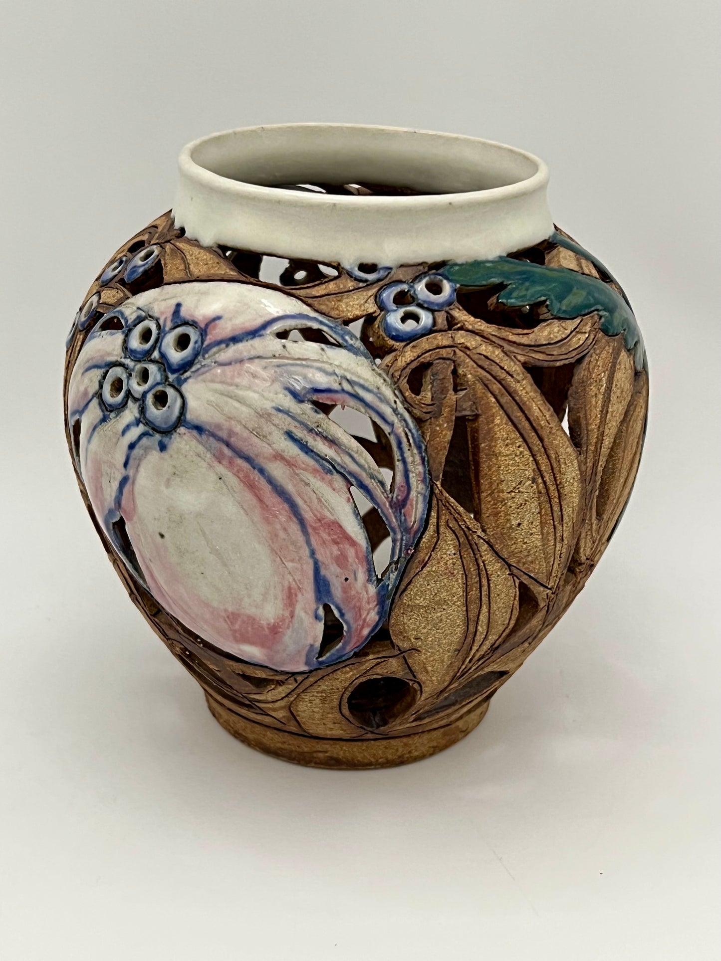 VINTAGE ARTIST SIGNED HUMMINGBIRD VASE/CANDLE LANTERN