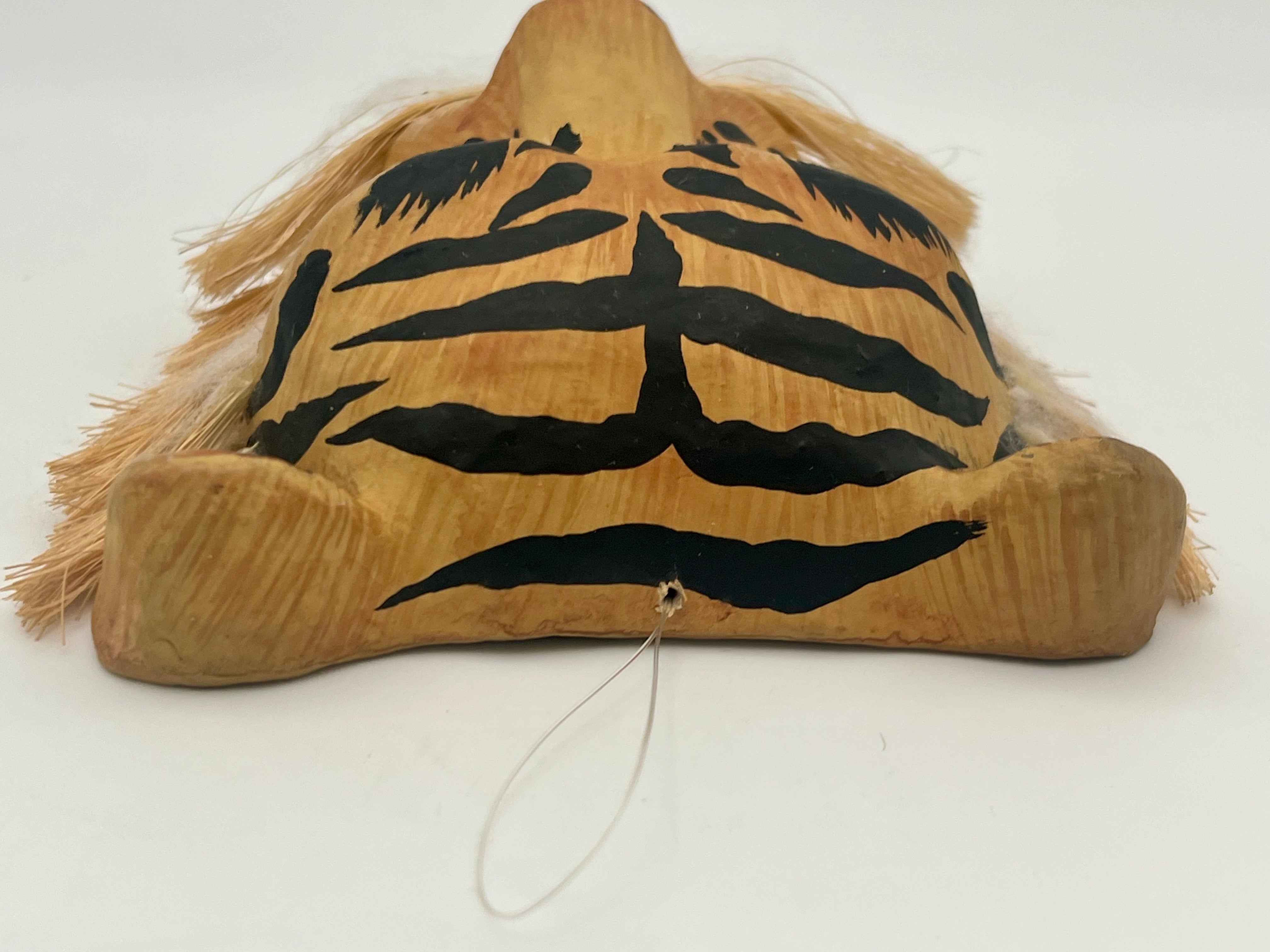 VINTAGE SUCHART STUDIO TIGER MASK – Hand-Painted Papier-Mâché Wall Art, 1970s–80s Whimsical Jungle Decor