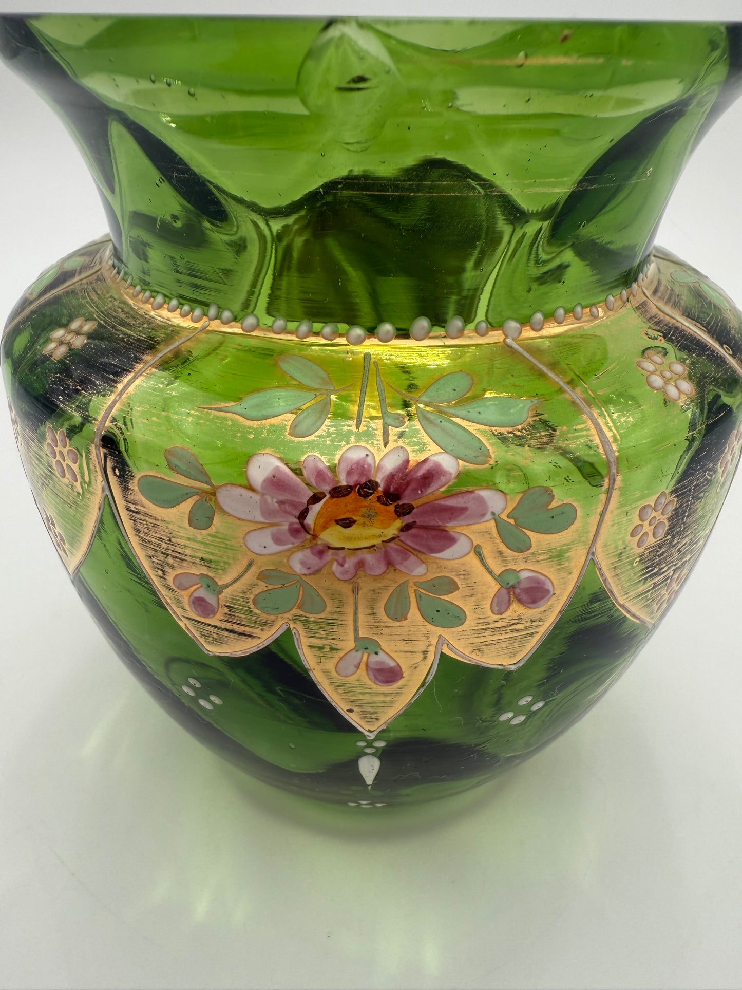 ANTIQUE MOSER BOHEMIAN ART GLASS VASE, CIRCA LATE 1800s-EARLY 1900s