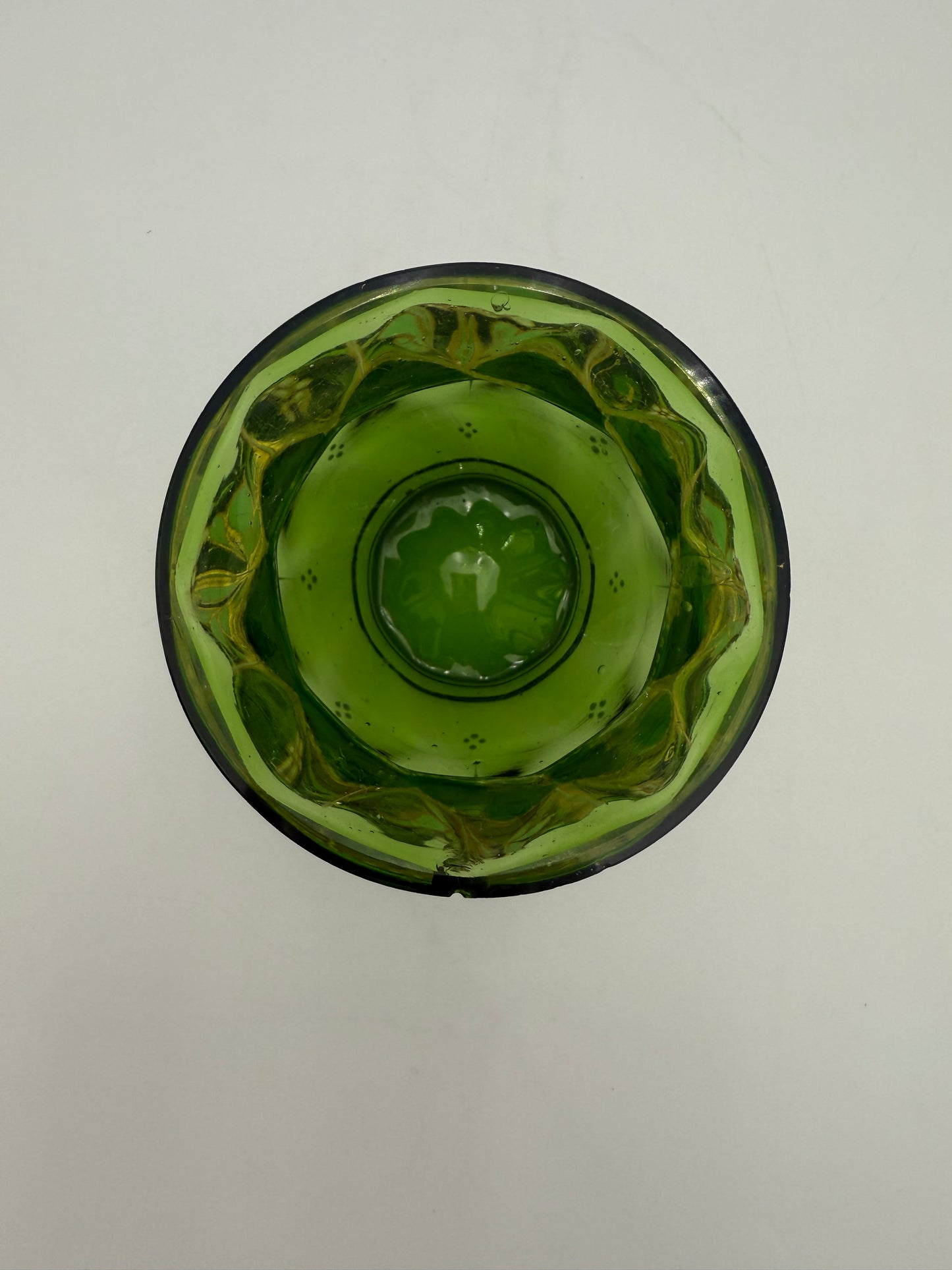 ANTIQUE MOSER BOHEMIAN ART GLASS VASE, CIRCA LATE 1800s-EARLY 1900s