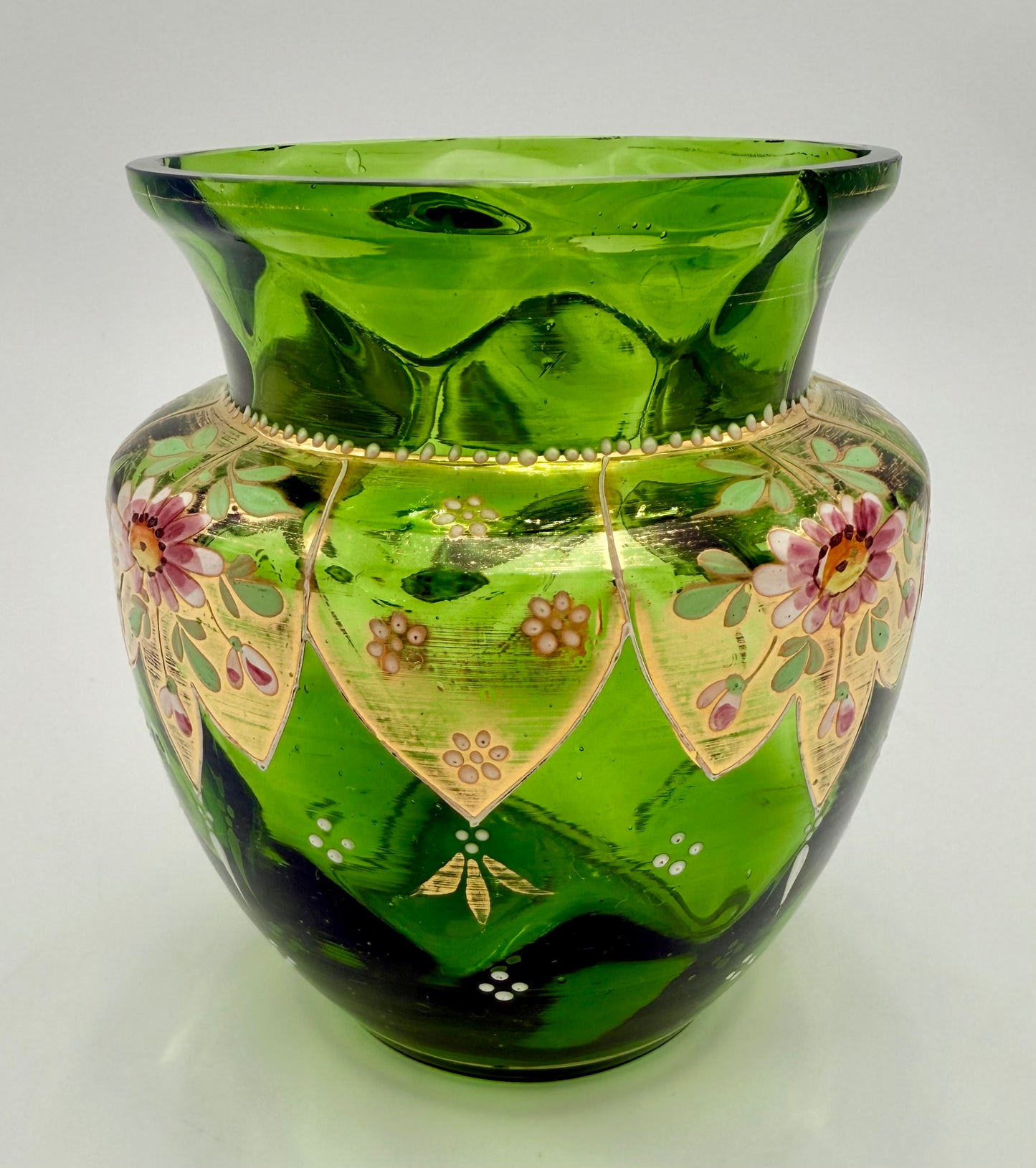 ANTIQUE MOSER BOHEMIAN ART GLASS VASE, CIRCA LATE 1800s-EARLY 1900s