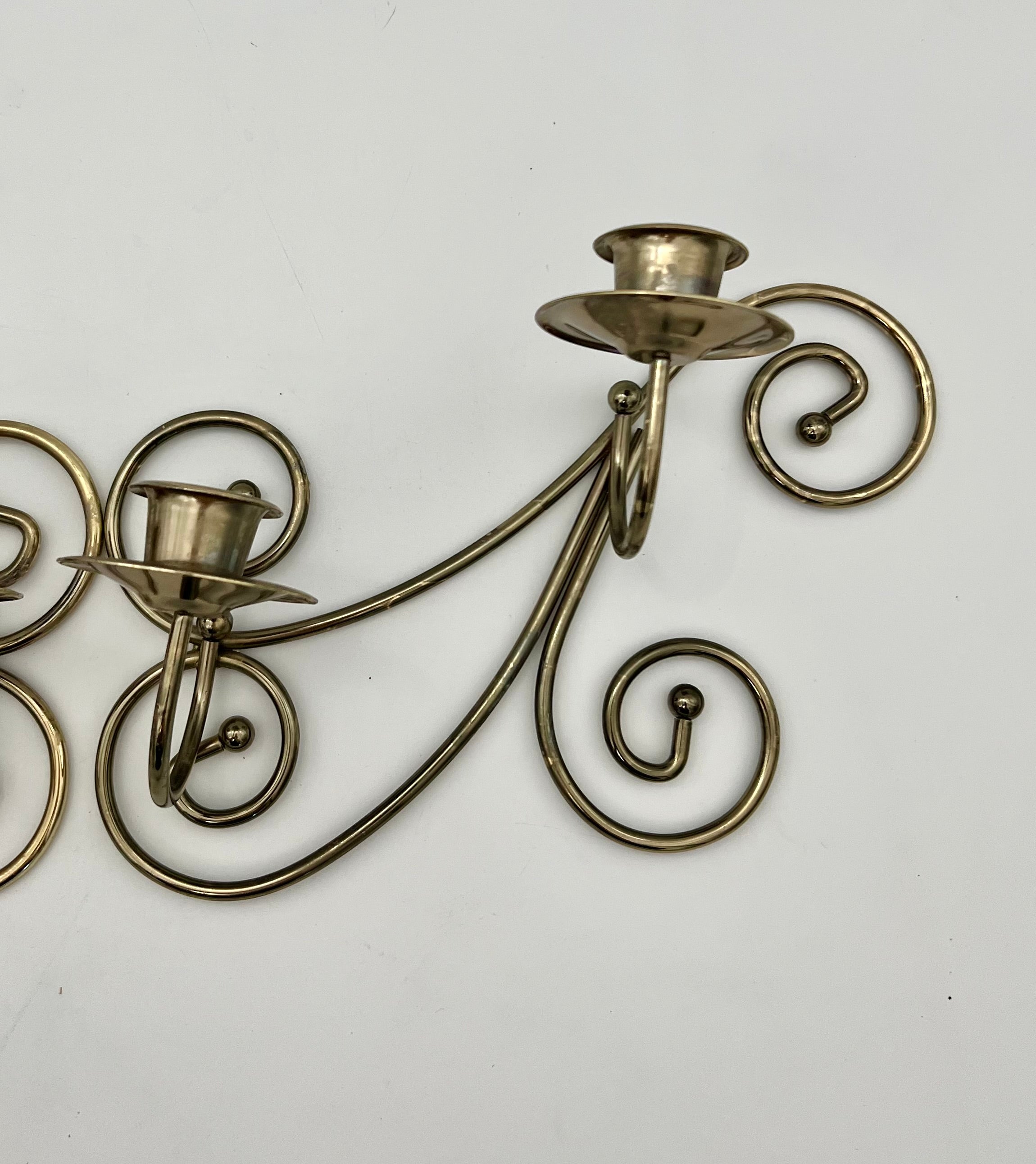 VINTAGE BRASS DOUBLE CANDLE WALL HOLDERS – SCROLL DESIGN – HOLLYWOOD REGENCY PAIR
