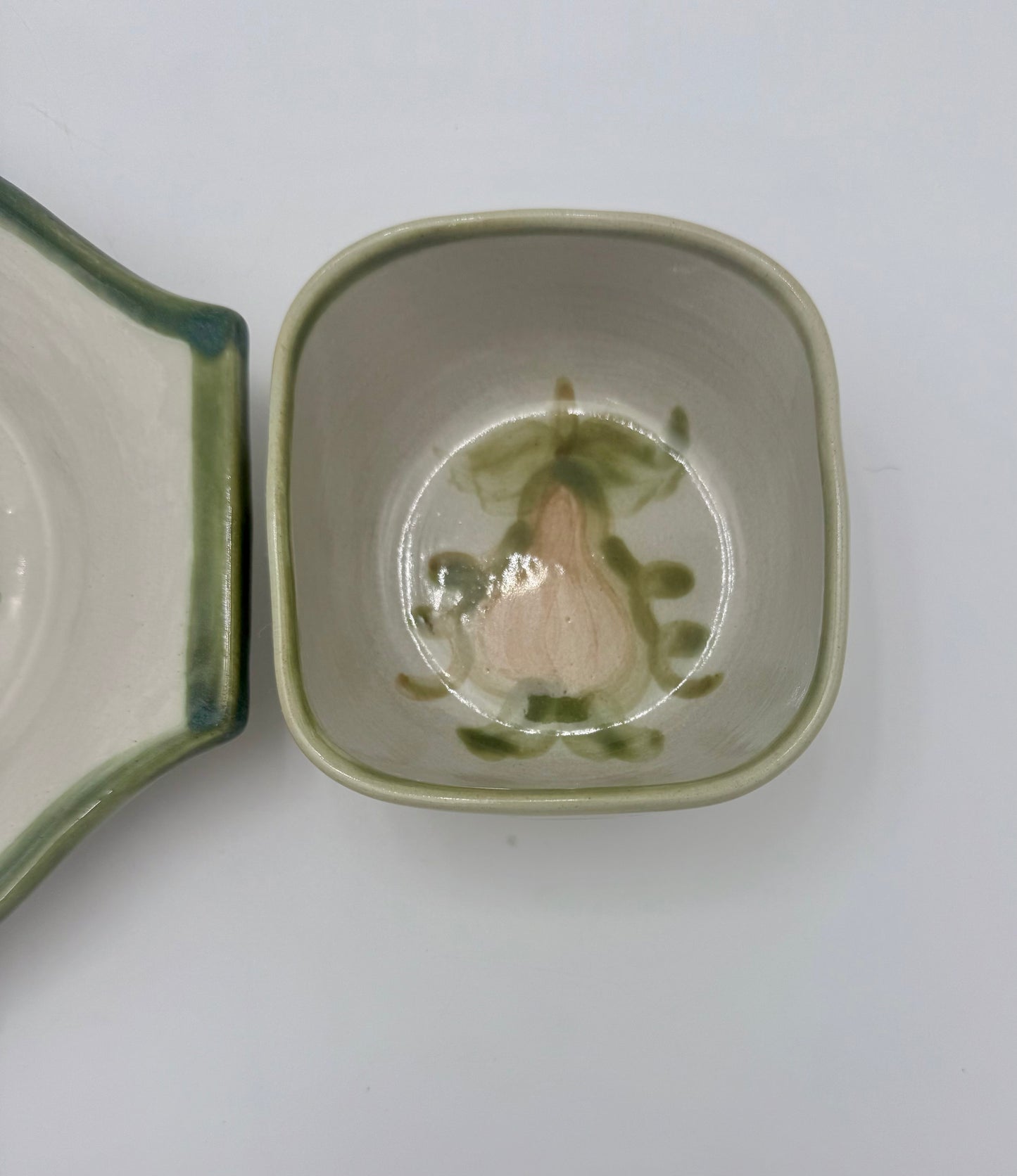 1950s VINTAGE JOHN B. TAYLOR HARVEST PATTERN CERAMIC PLATTER AND DIP BOWL