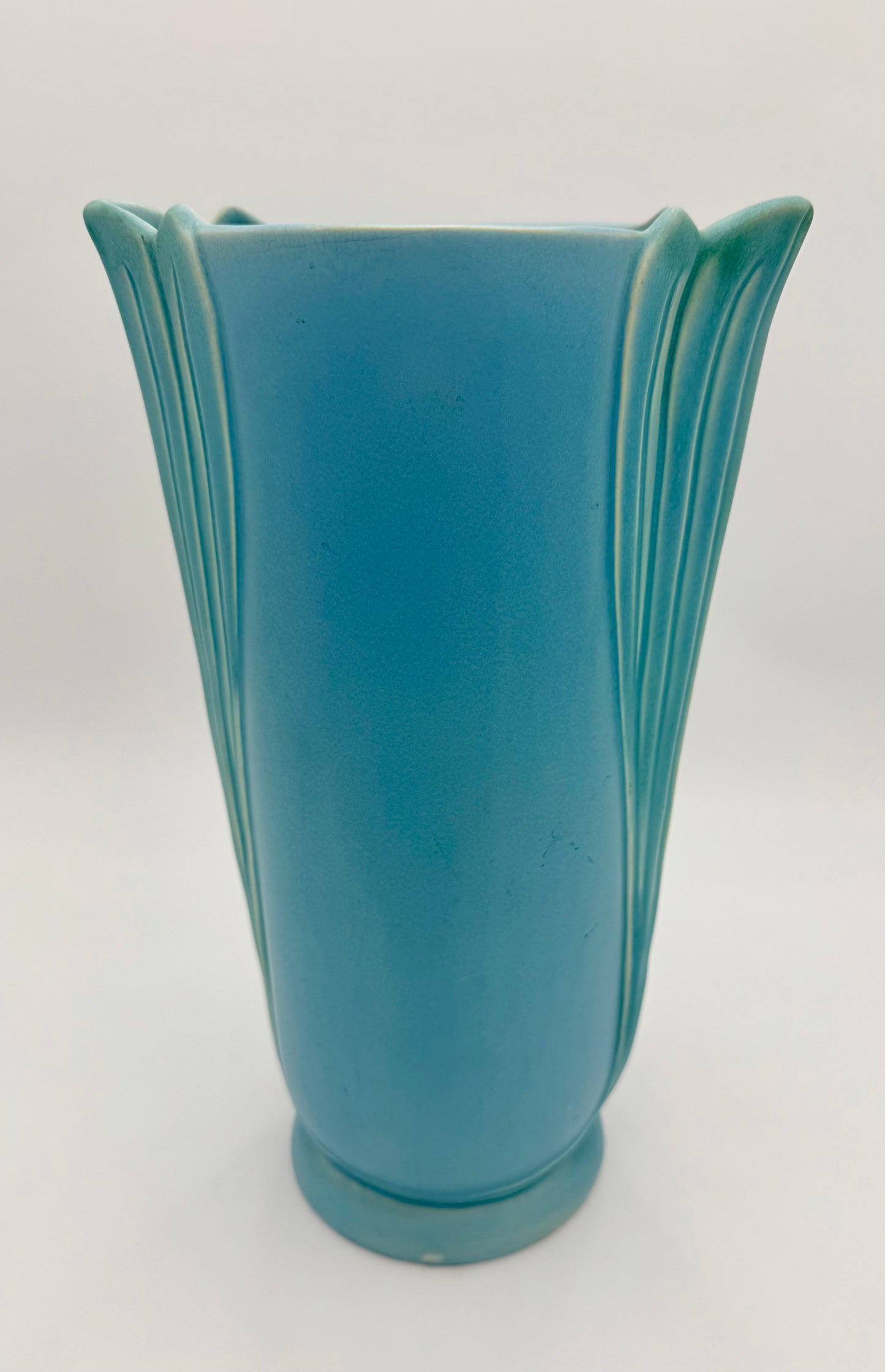 EARLY 1930s WELLER ART DECO SKY BLUE AND IVORY LILY OF THE VALLEY VASE