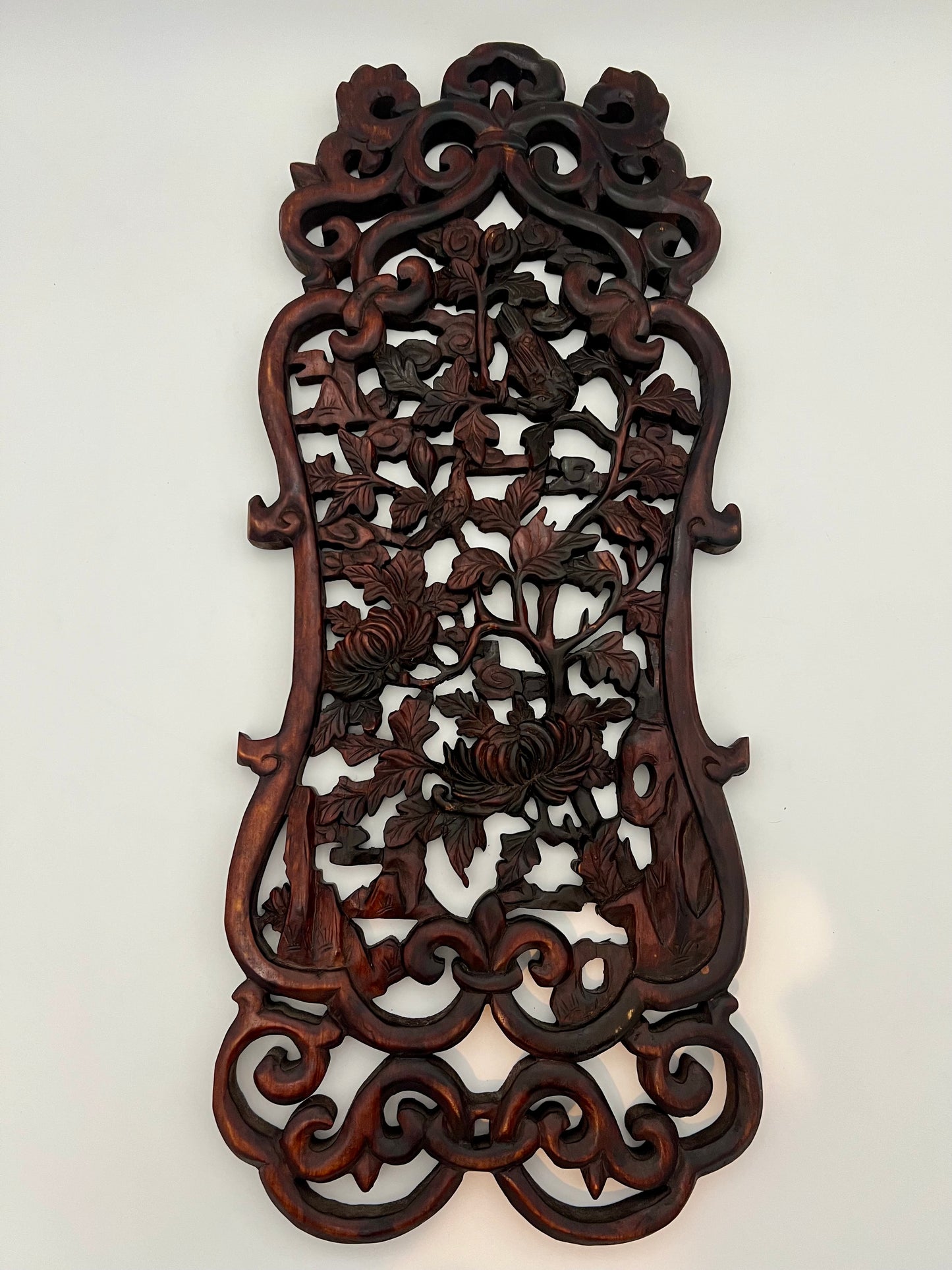 ANTIQUE CHINESE CARVED WOOD PANEL, LATE 1800s