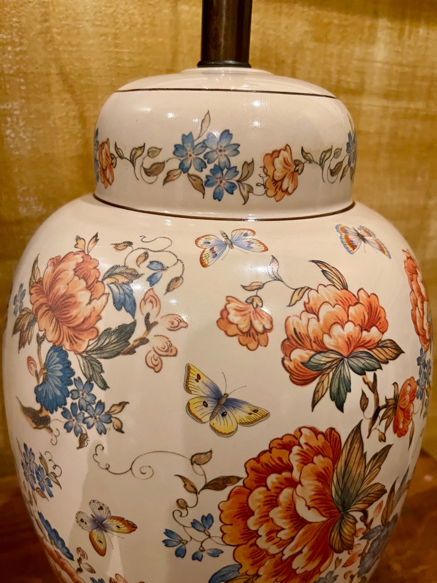 VINTAGE NATHAN LAGIN HANDMADE BOHO FLORAL CERAMIC LAMP