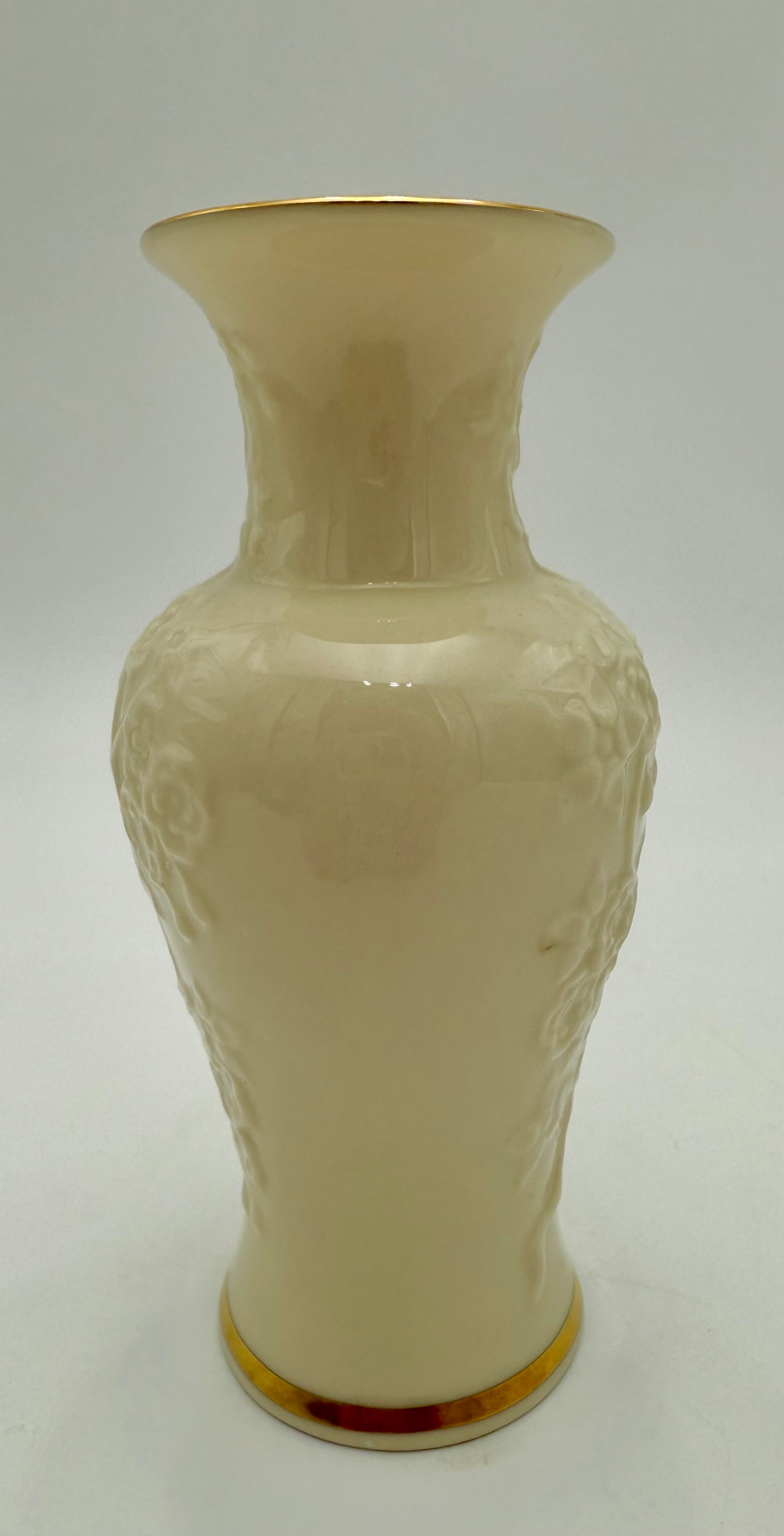 VINTAGE LENOX IVORY PORCELAIN BUD VASE | MADE IN USA | RAISED FLORAL RELIEF | GOLD TRIM MINI VASE | HOLLYWOOD REGENCY DECOR