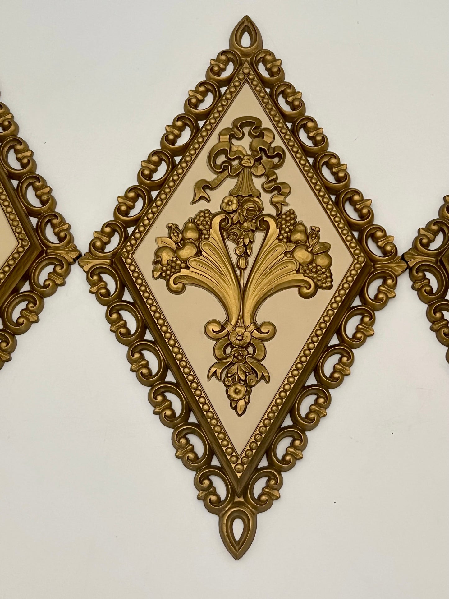 1971 SET OF 3 HOMCO DIAMOND HOLLYWOOD REGENCY WALL DECOR