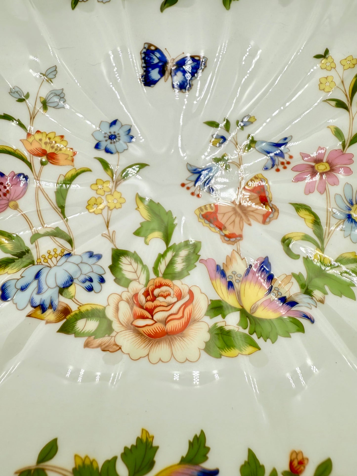 VINTAGE BOHO ANYSLEY COTTAGE GARDEN FINE BONE CHINA SCALLOPED DISH/BOWL