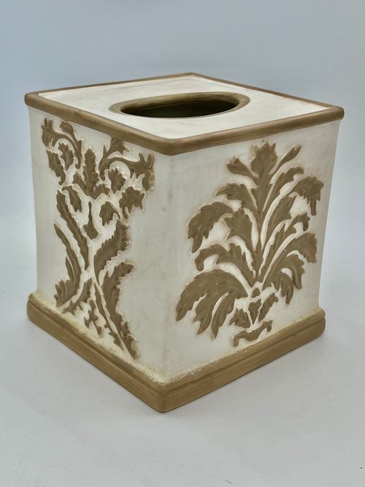 VINTAGE BEIGE AND IVORY CERAMIC TISSUE BOX COVER
