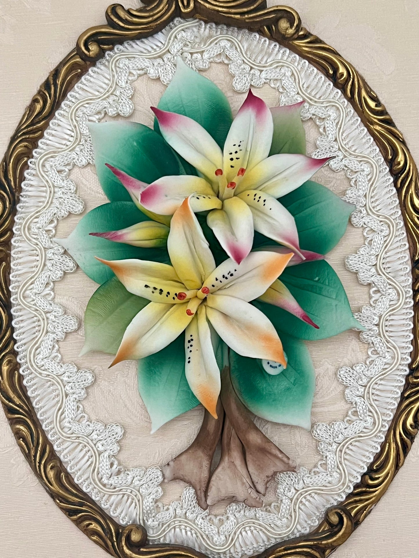 VINTAGE PAIR OF AUTHENTIC CAPODIMONTE ORIGINAL FRAMED ART