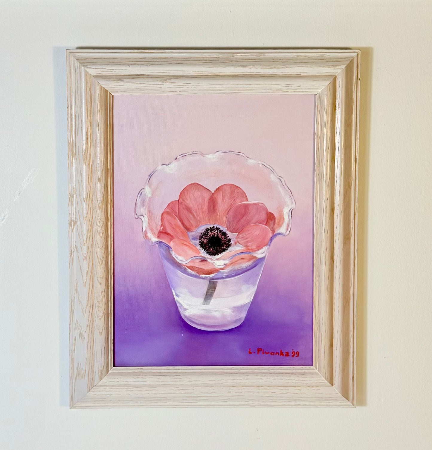 VINTAGE PINK PURPLE AND IVORY STILL LIFE FLOWER IN A GLASS