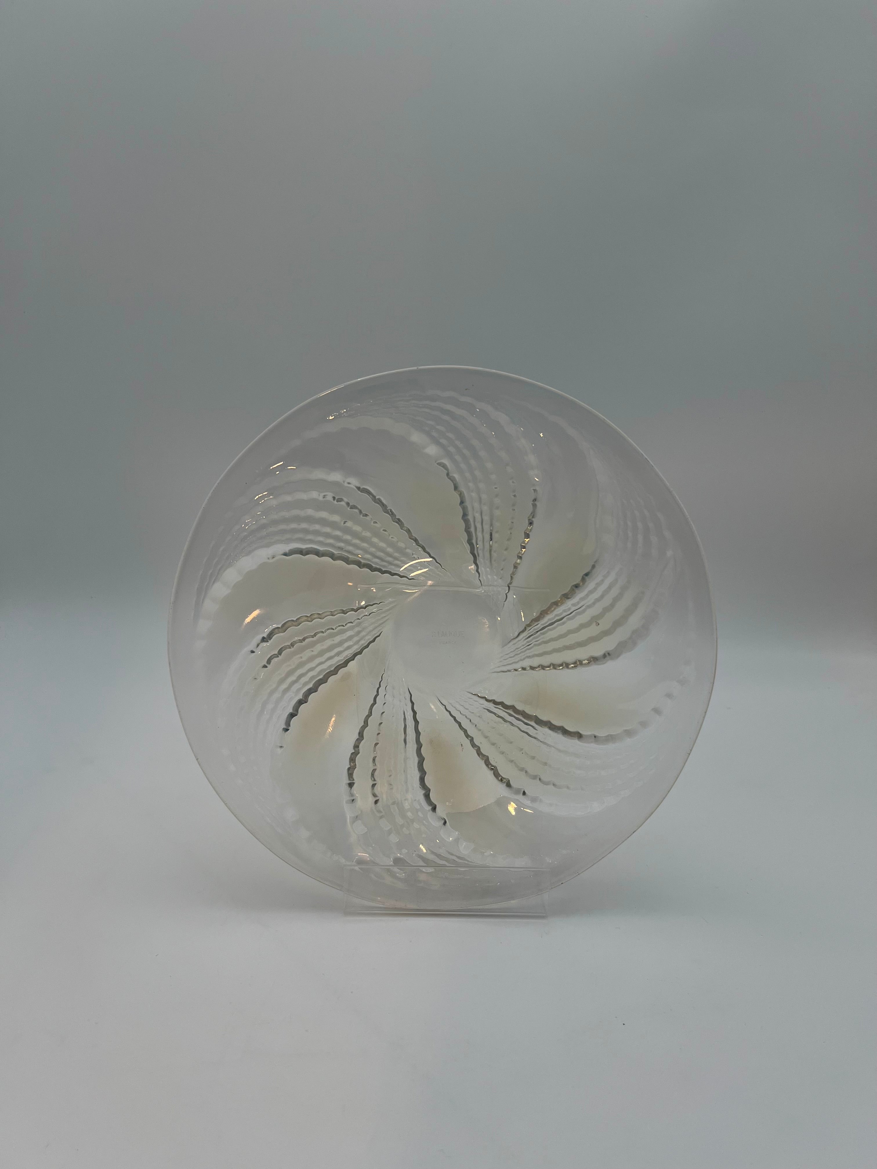 R. LALIQUE FRANCE “SPIRALES” ART DECO 10.5″ CRYSTAL BOWL – RENÉ LALIQUE DESIGN C. 1935