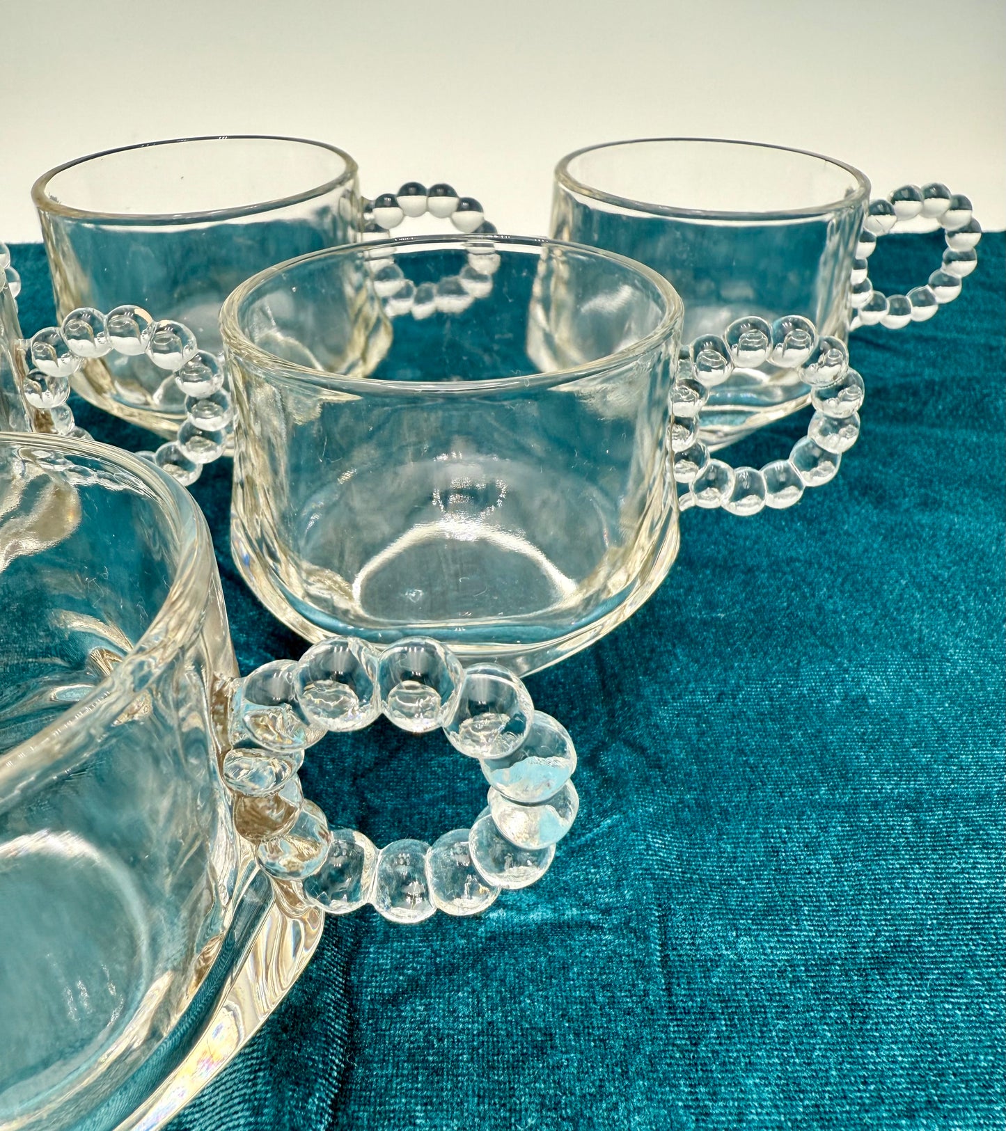 1940s HAZEL ATLAS ORCHARD CRYSTAL GLASS PUNCH CUPS WITH BEADED HANDLES, SET OF 7