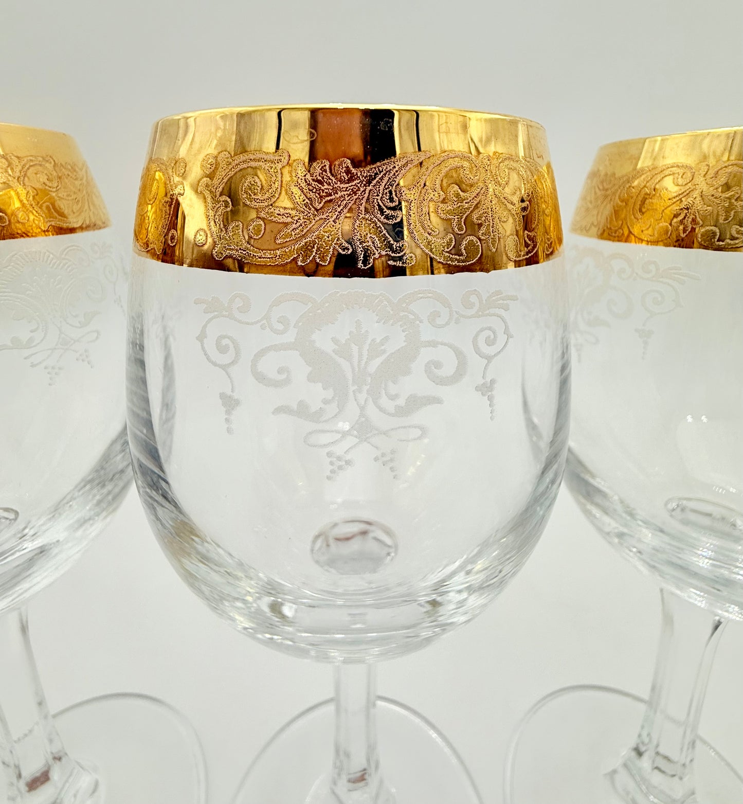 VINTAGE ITALIAN CRYSTAL 24K GOLD ETCHED WINE GLASSES SET OF 4