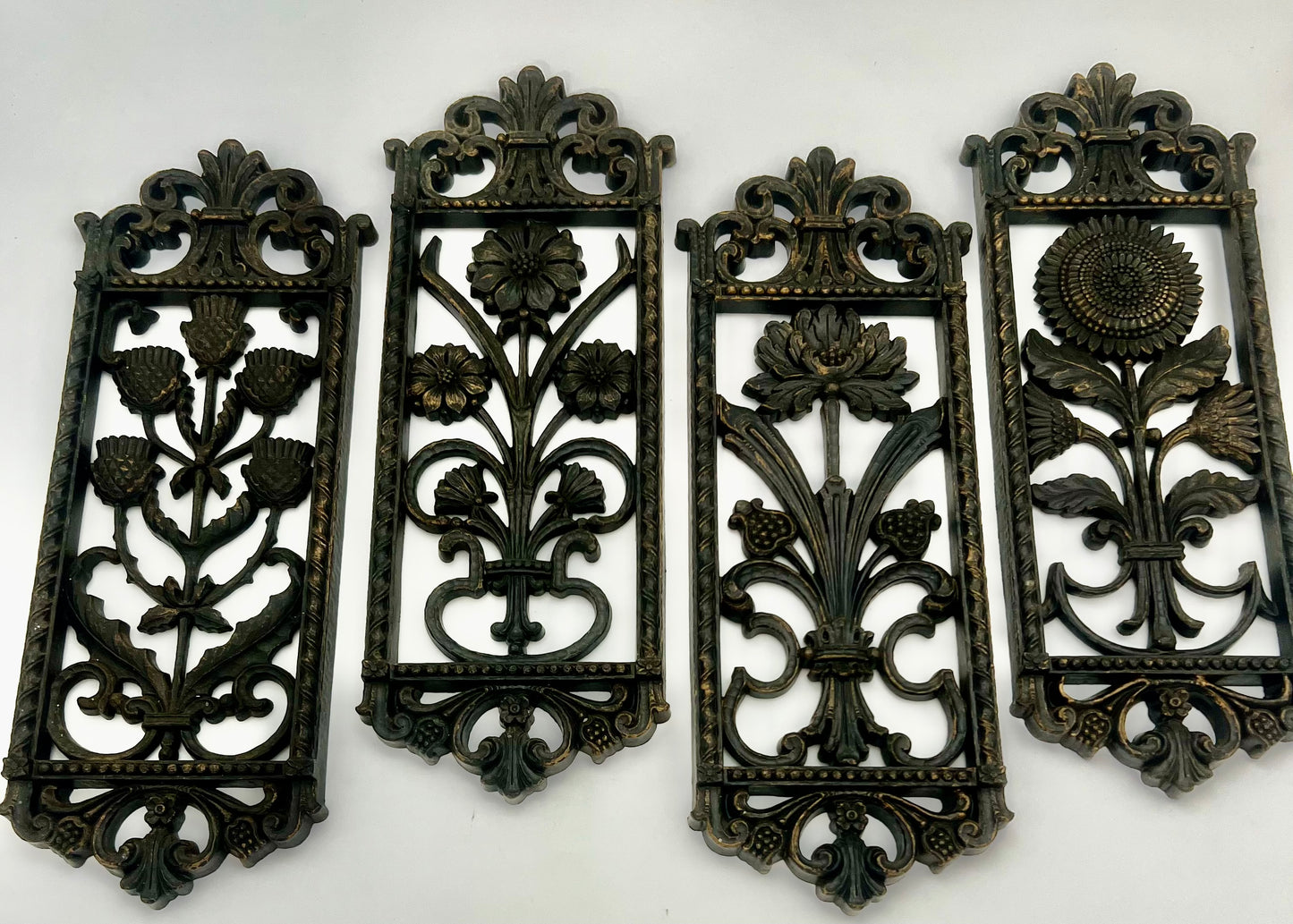 COMPLETE SET OF 4 HOMECO 1970s FLORAL WALL PLAQUES