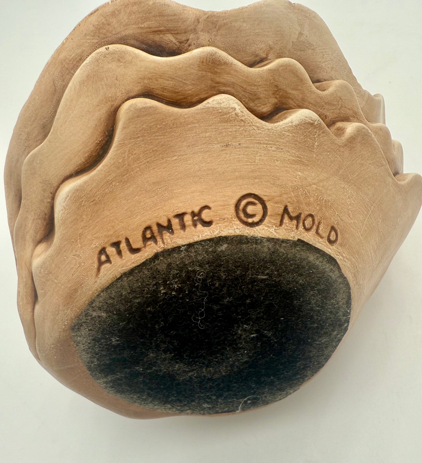 VINTAGE ATLANIC MOLD CHRISTMAS CAROLER GIRLS, 1971