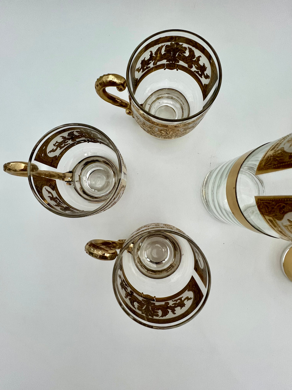 VINTAGE CULVER RENAISSANCE BRASS MOUNTED PITCHER SET 22K GOLD SCROLL MID CENTURY HOLLYWOOD REGENCY