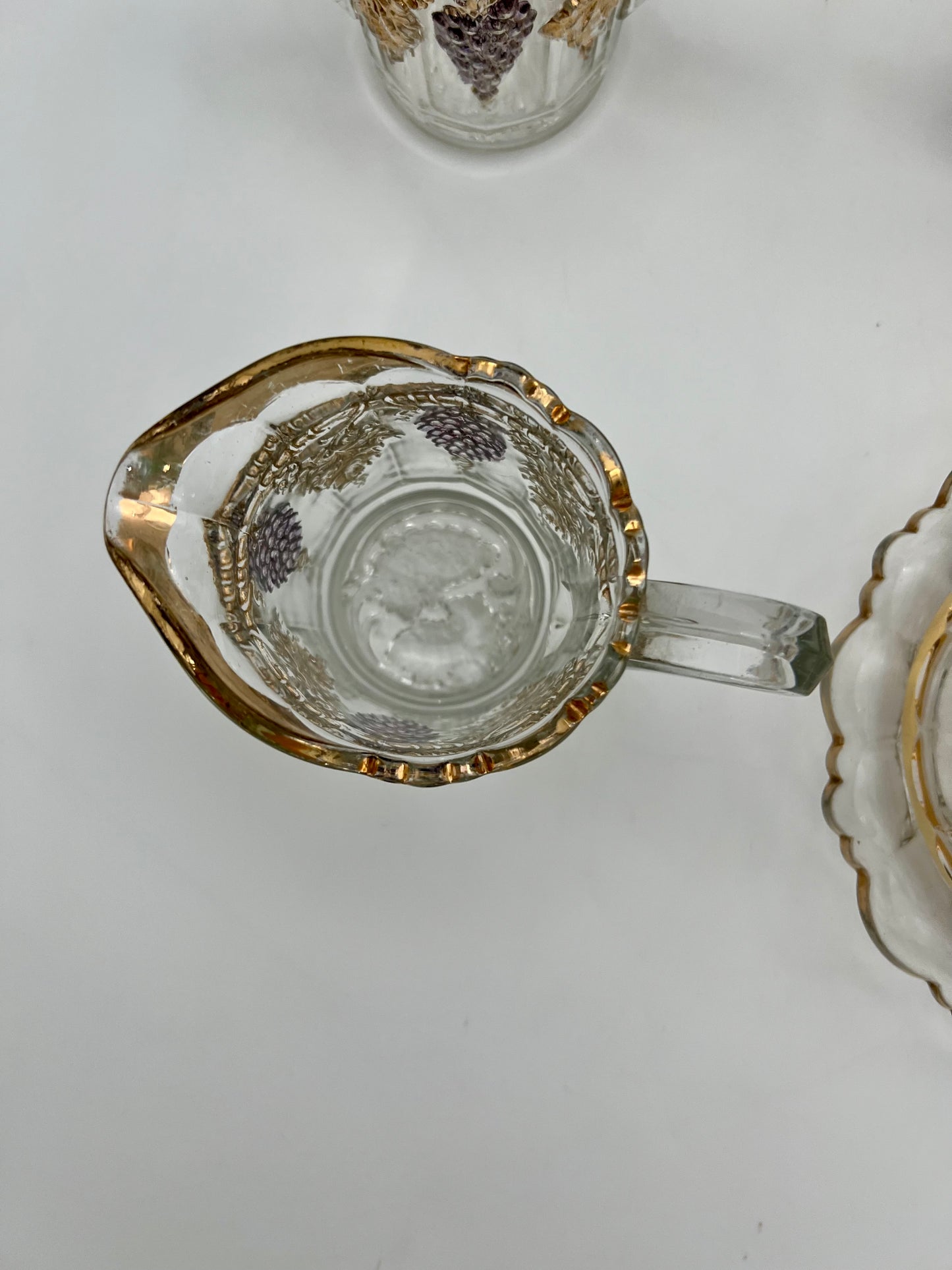 RARE EAPG DARLING GRAPE AND LEAF BRUNCH SET