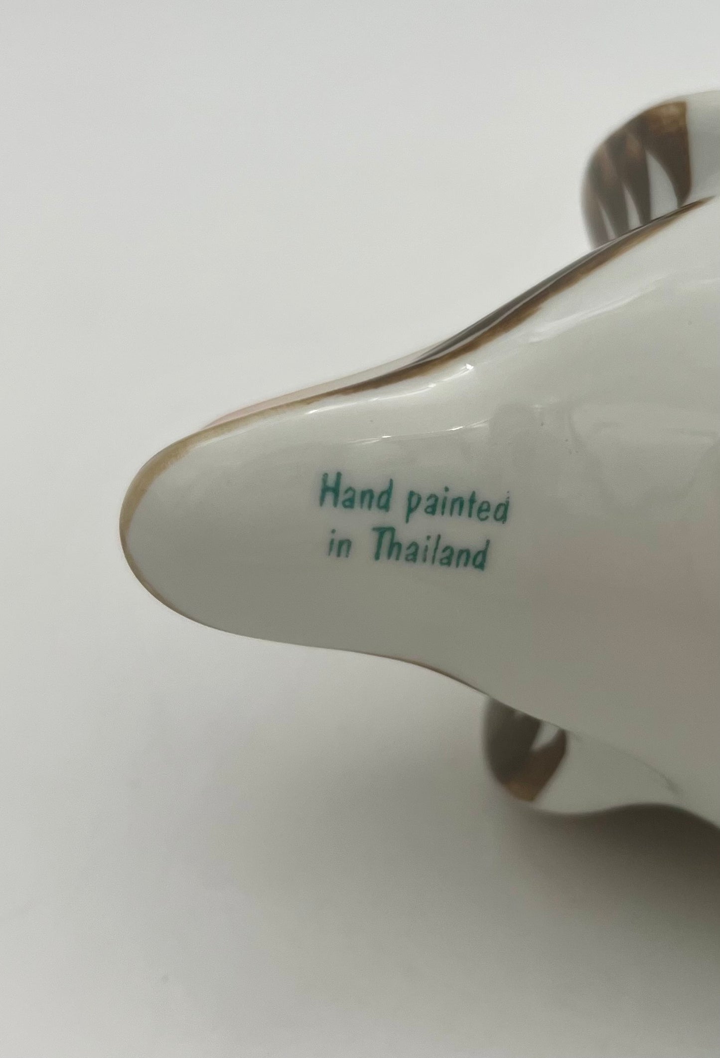 VINTAGE 1980s THAI HAND PAINTED CERAMIC DUCK