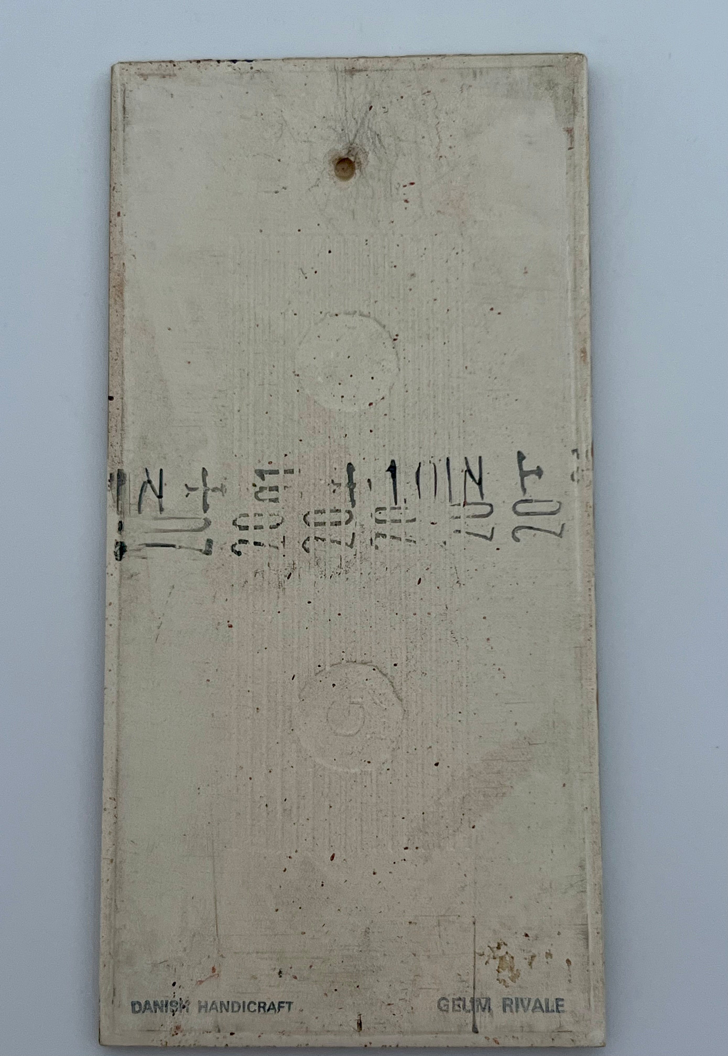 VINTAGE DANISH HANDICRAFT PRESSED FLOWER CERAMIC WALL PLAQUE — GEUM RIVALE — SCANDINAVIAN BOTANICAL ART