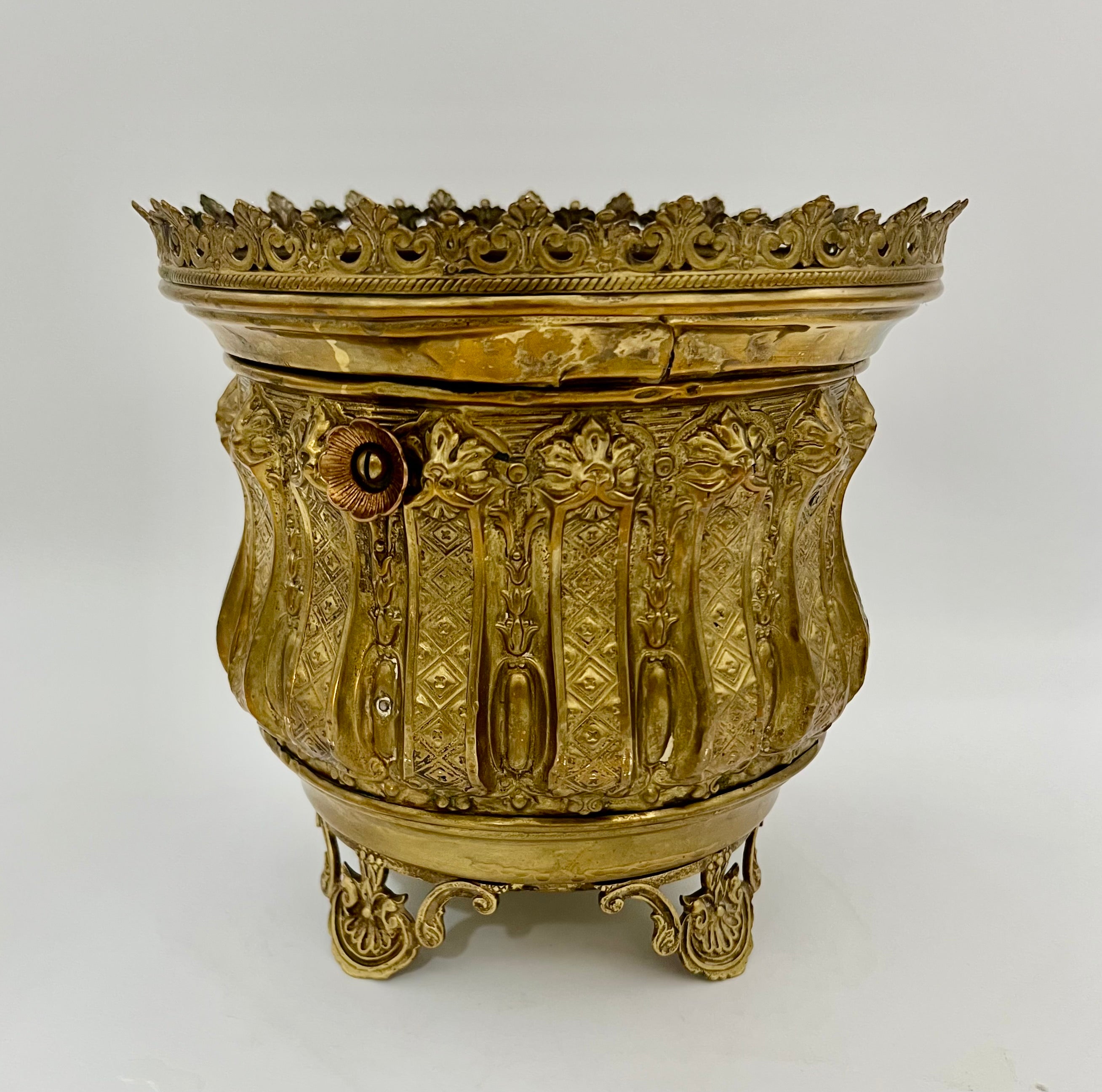 ANTIQUE FRENCH ROCOCO REVIVAL BRASS JARDINIÈRE – ORNATE EMBOSSED CACHEPOT WITH OPENWORK RIM & FEET – CIRCA 1880-1910