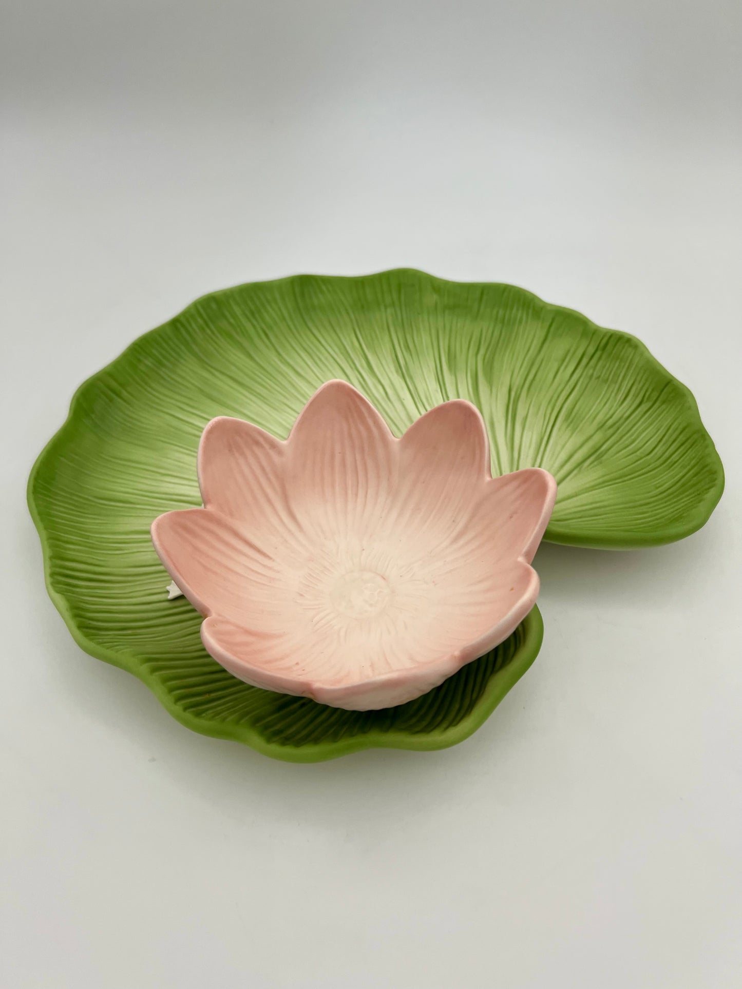 FITZ AND FLOYD CHIP/VEGGIE AND DIP PLATTER LILY, LOTUS AND FROG, 1982