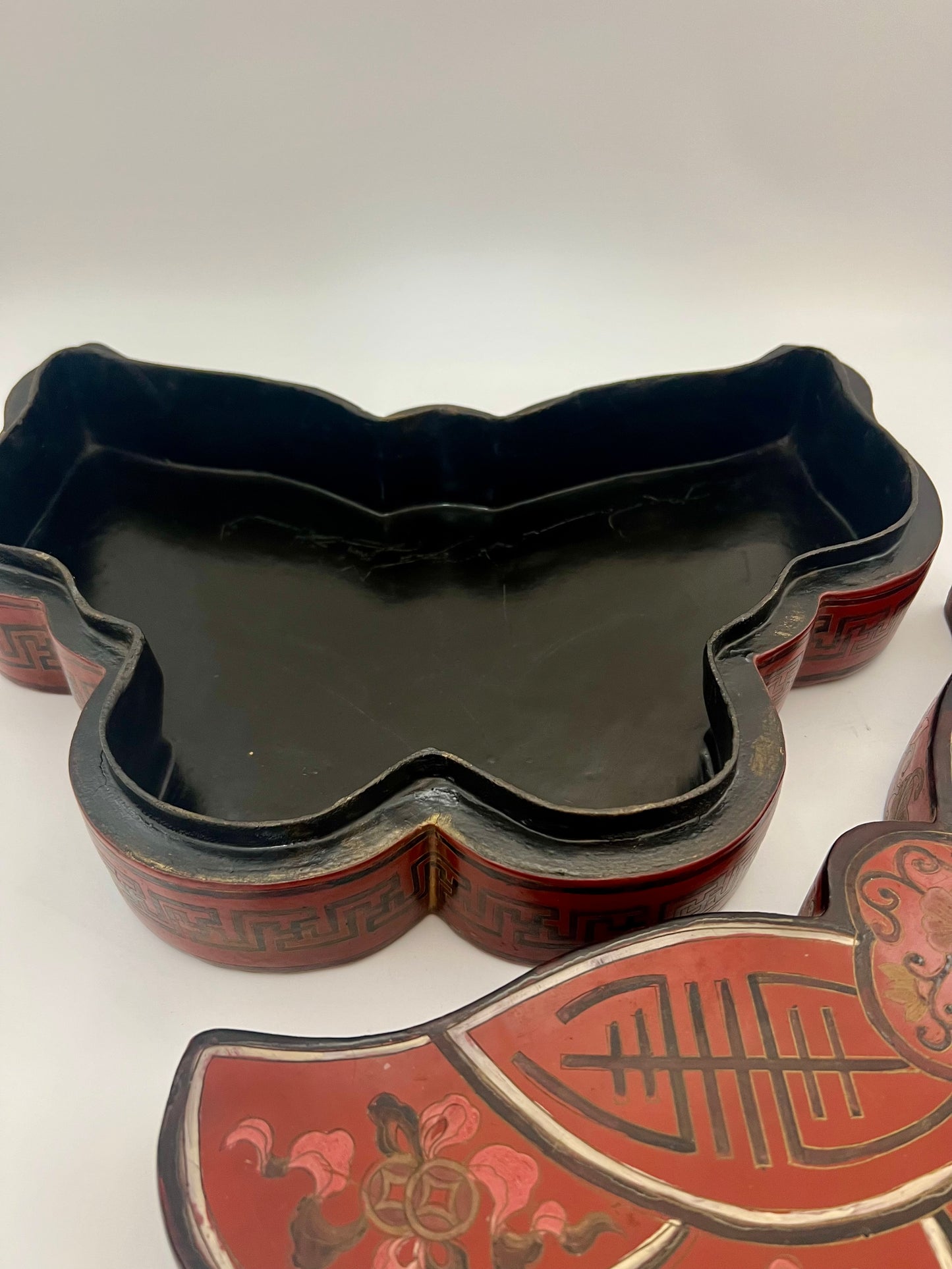 LARGE ANTIQUE CHINESE RED LACQUER SILK MOTH SHAPED STORAGE BOX