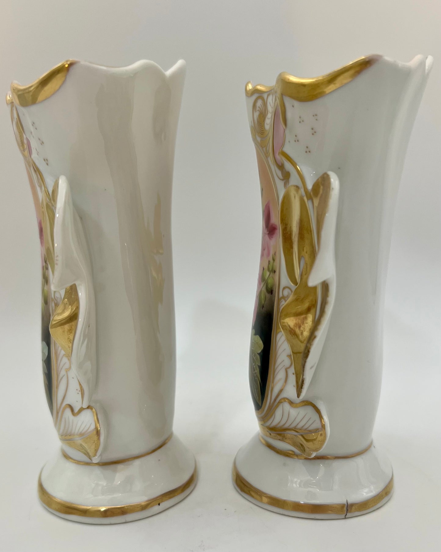 PAIR OF ANTIQUE OLD PARIS PORCELAIN FLORAL VASES, CIRCA 1800s