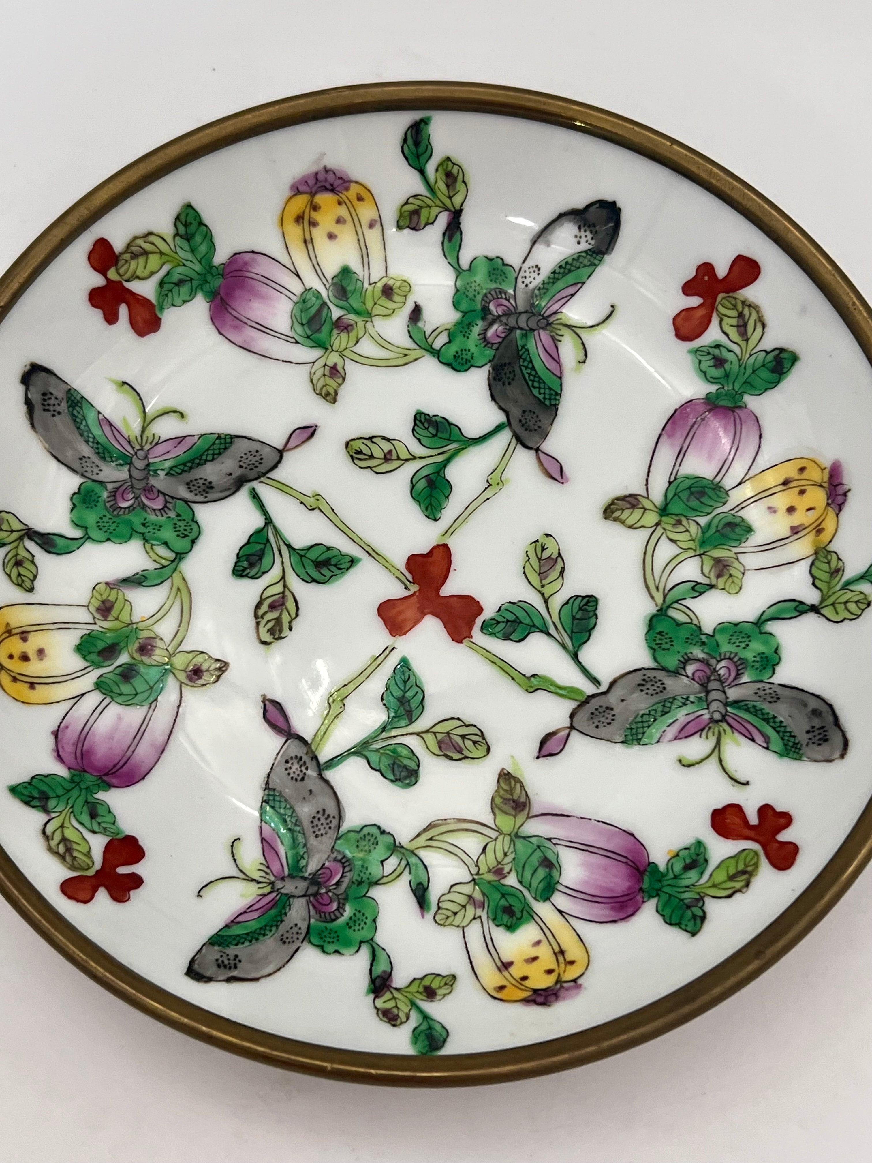 VINTAGE CHINESE FAMILLE ROSE BUTTERFLY PLATE WITH BRASS GALLERY RIM – 7.5”