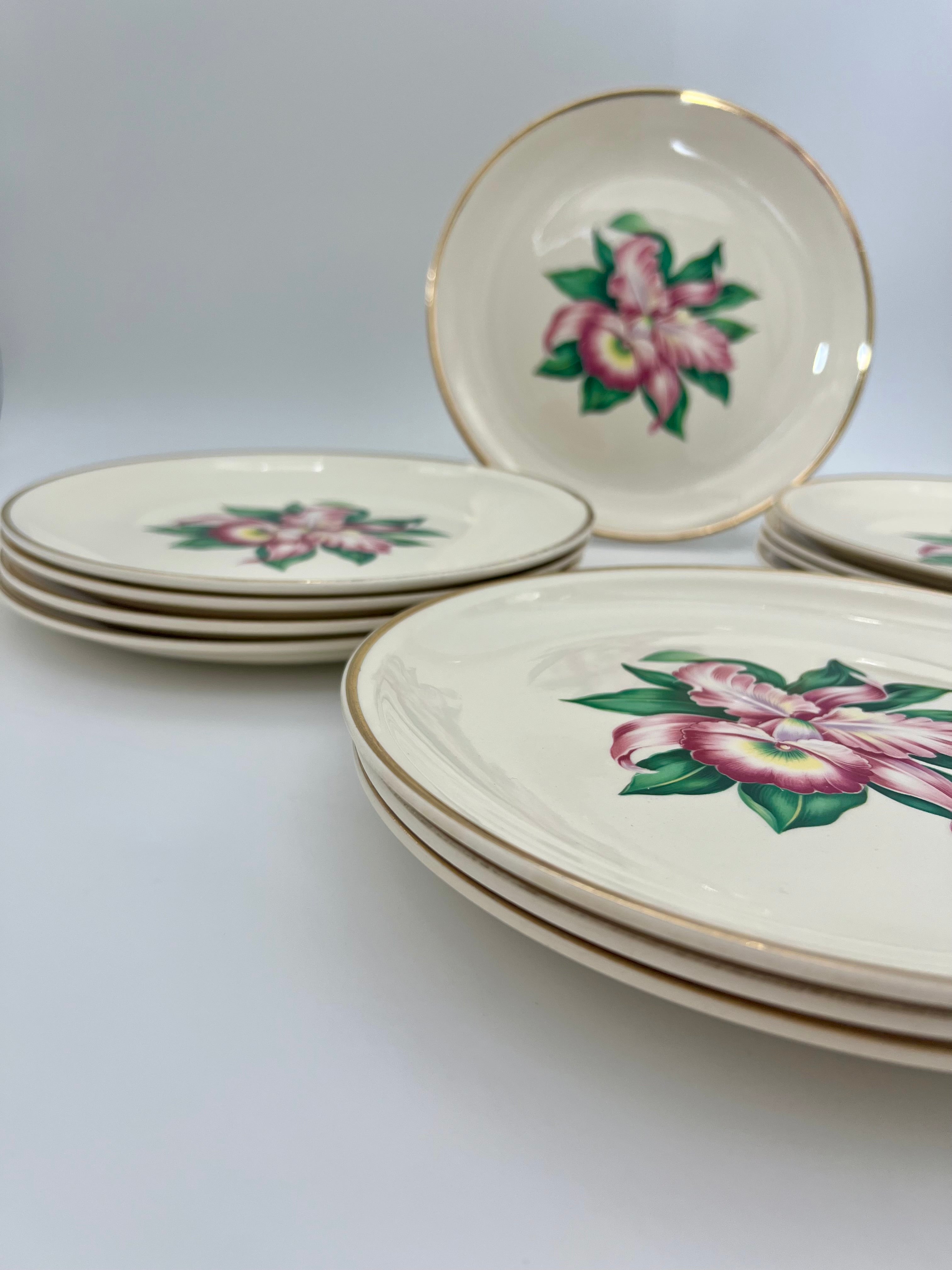 VINTAGE PADEN CITY POTTERY MODERN ORCHID DINNER PLATE • 22K GOLD RIM • PRICE PER PLATE • 9.5 INCH