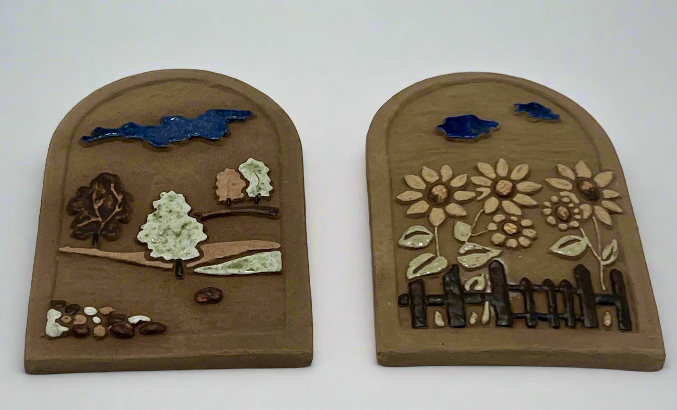 VINTAGE HANDMADE STONEWARE LANDSCAPE WALL PLAQUE | FOLK ART COUNTRYSIDE SCENE | STUDIO POTTERY DECOR