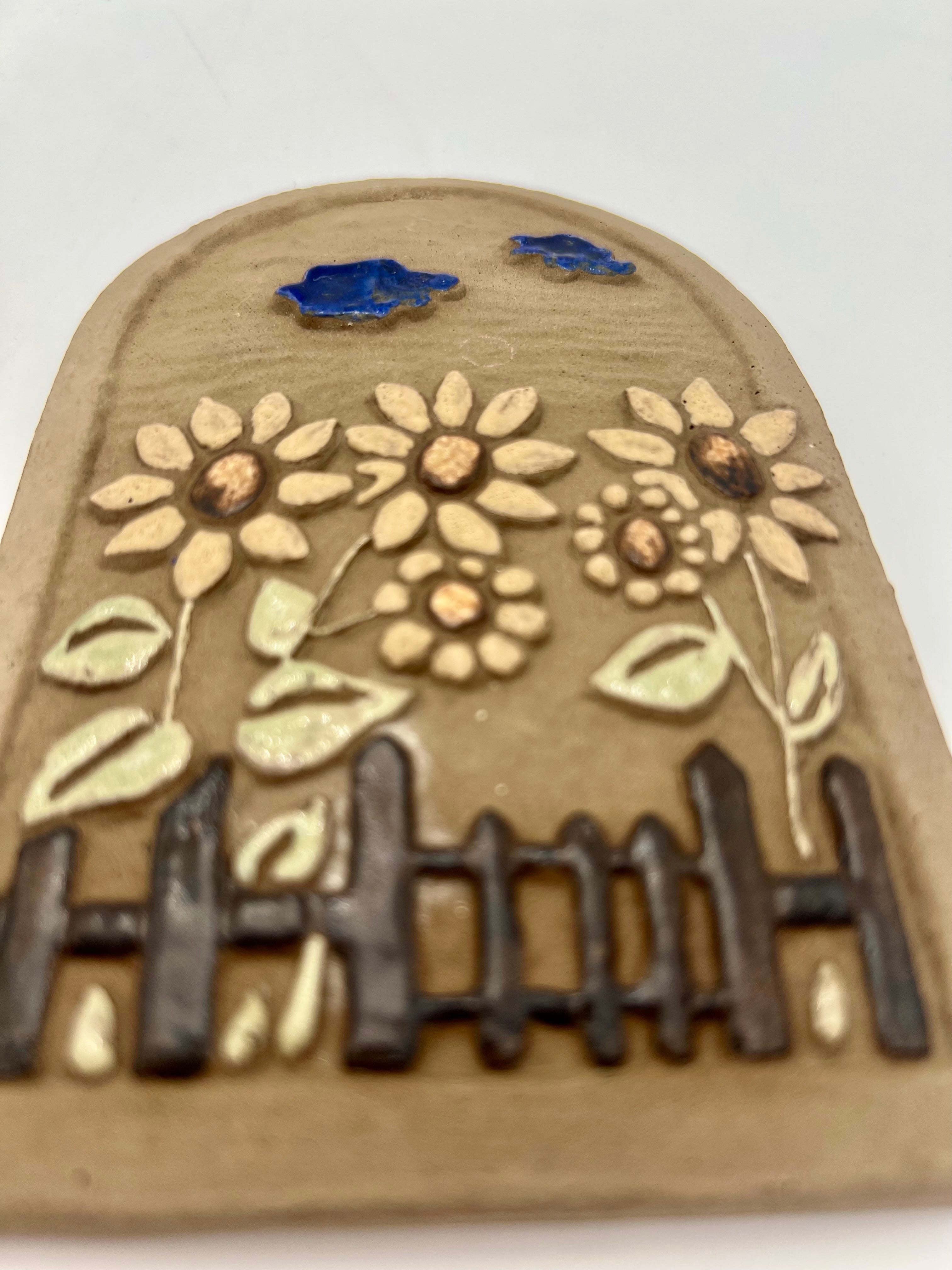 VINTAGE HANDMADE STONEWARE SUNFLOWER WALL PLAQUE | FOLK ART FLORAL POTTERY | RUSTIC STUDIO DECOR
