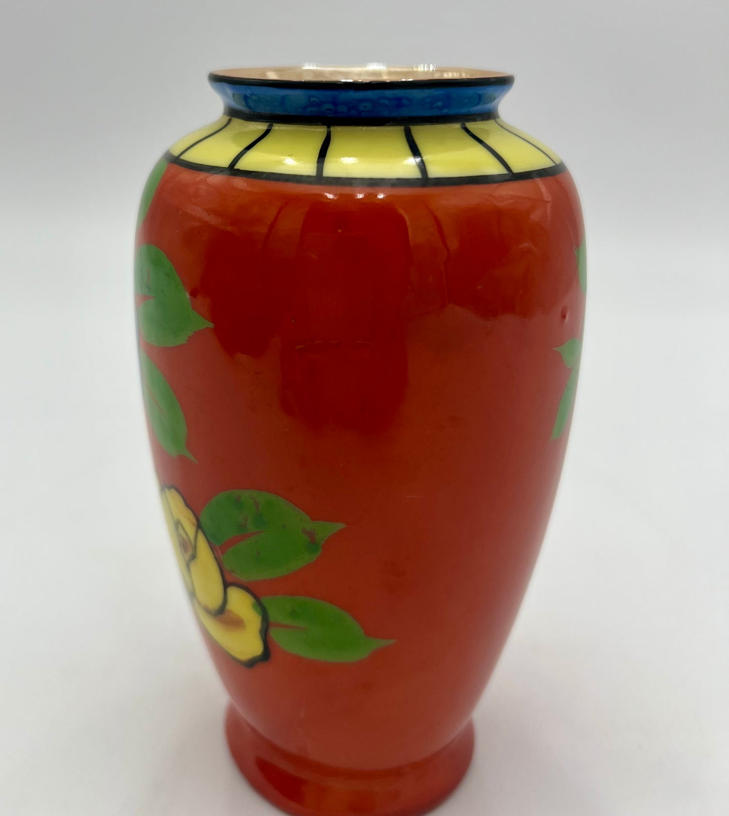 SMALL ANTIQUE TASHIRO SHOTEN VASE, CIRCA 1920s-1940s