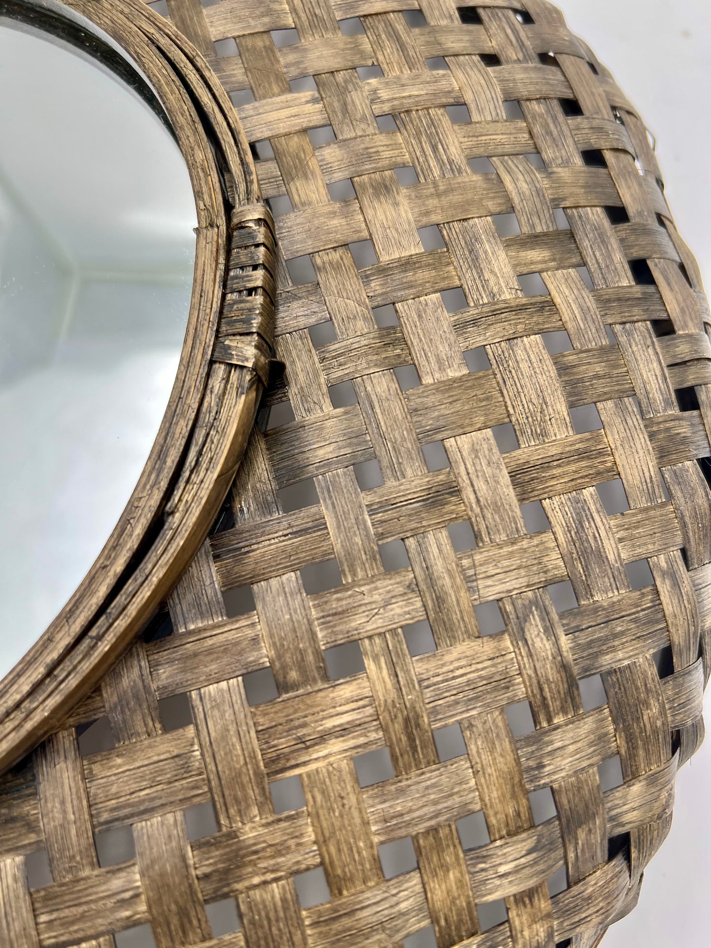 MIDCENTURY WICKER BOHO WALL MIRROR