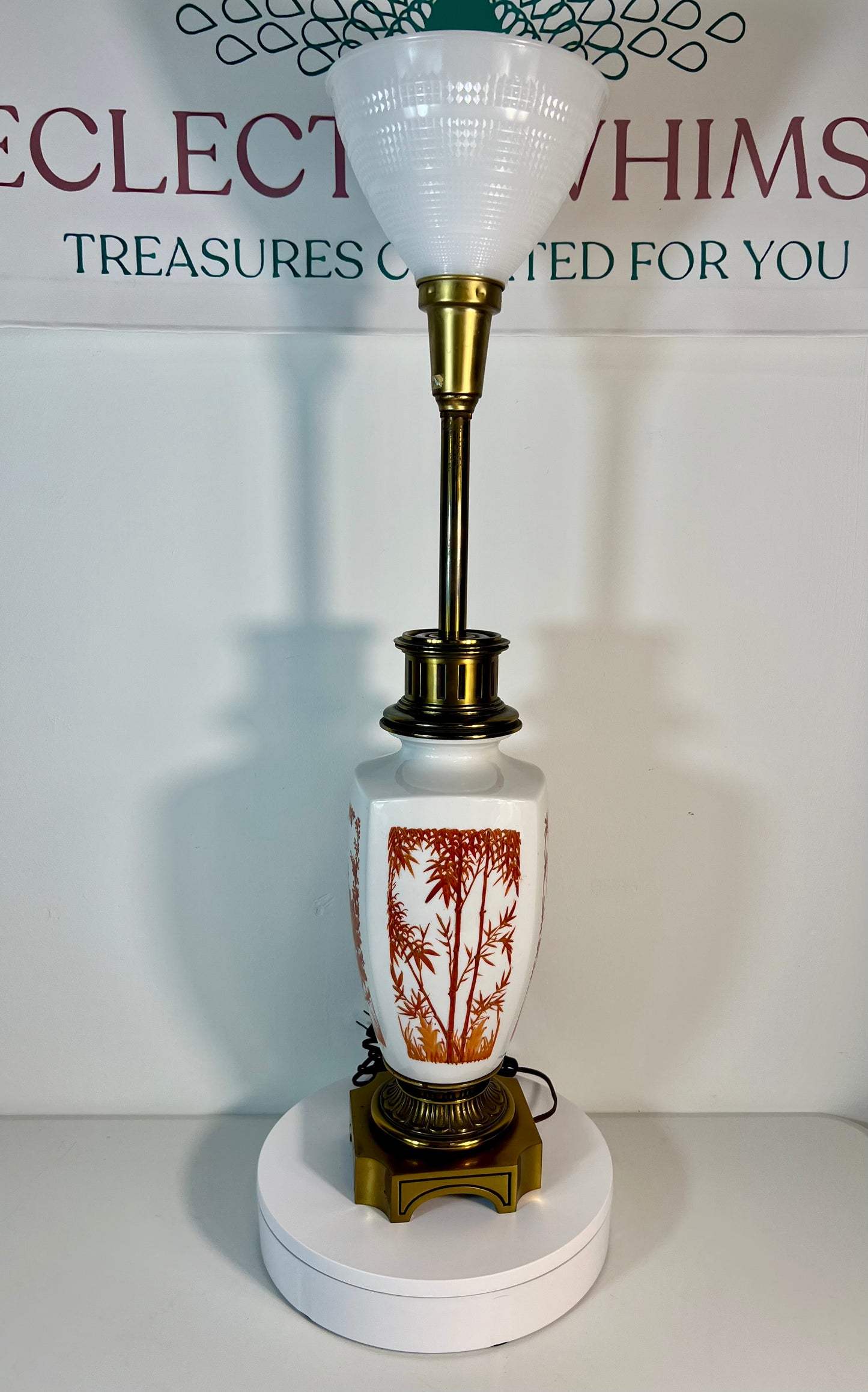 VERY RARE VINTAGE STIFFEL TORCHIERE HEAVY BRASS CHINOISERIE ORANGE AND WHITE LAMP, CIRCA 1946-1960