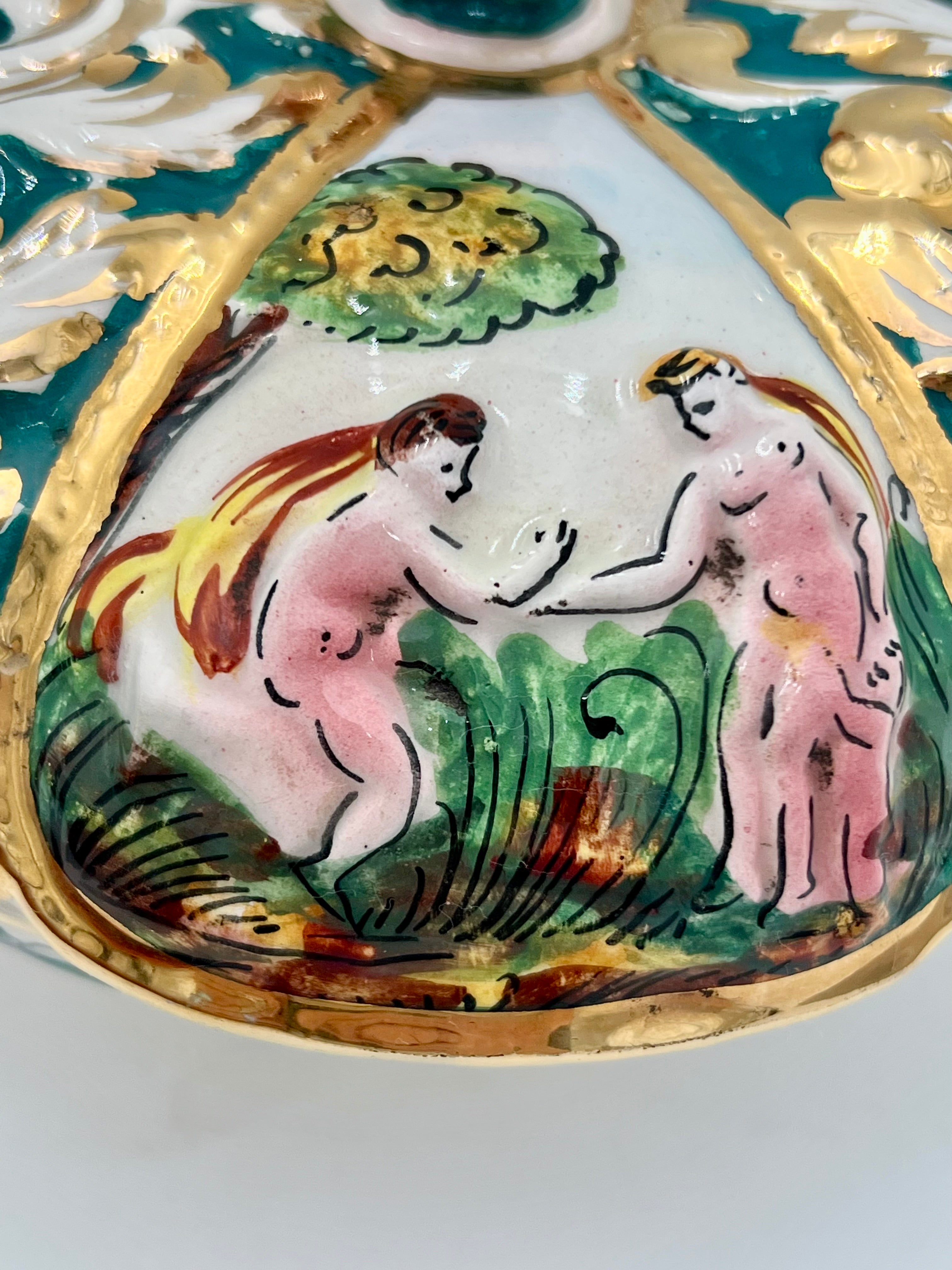 VINTAGE ITALIAN MAJOLICA COVERED DISH – HAND-PAINTED ADAM & EVE SCENES – GILDED BAROQUE DETAIL – DERUTA-STYLE CERAMIC BOX